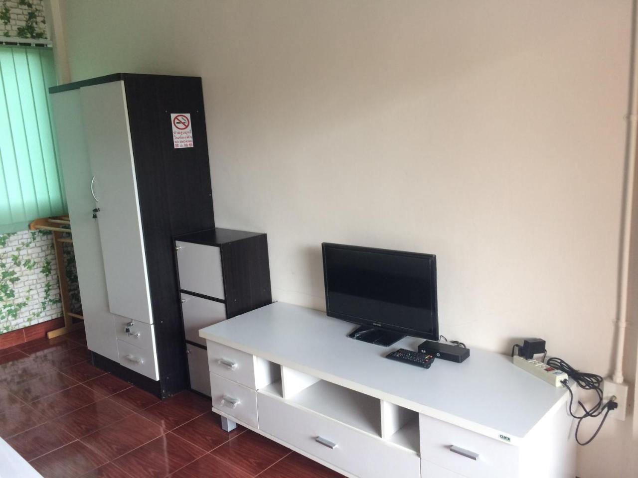Saeng Tai Amphawa Homestay *