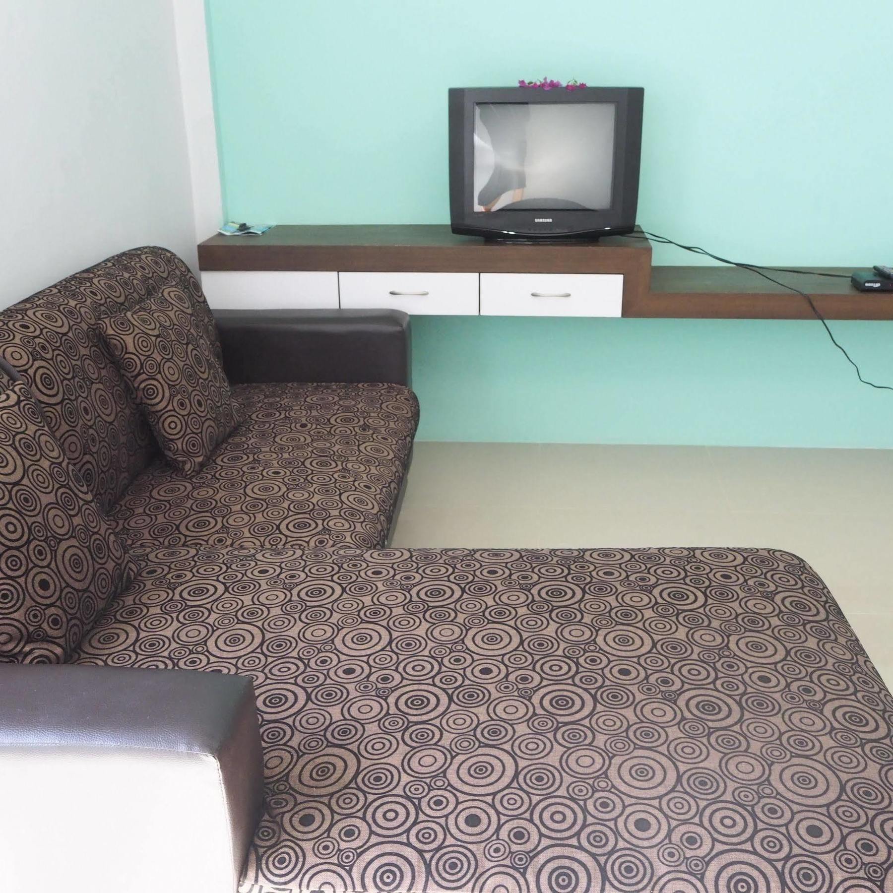 Poonsap Apartment Ban Ai Dao