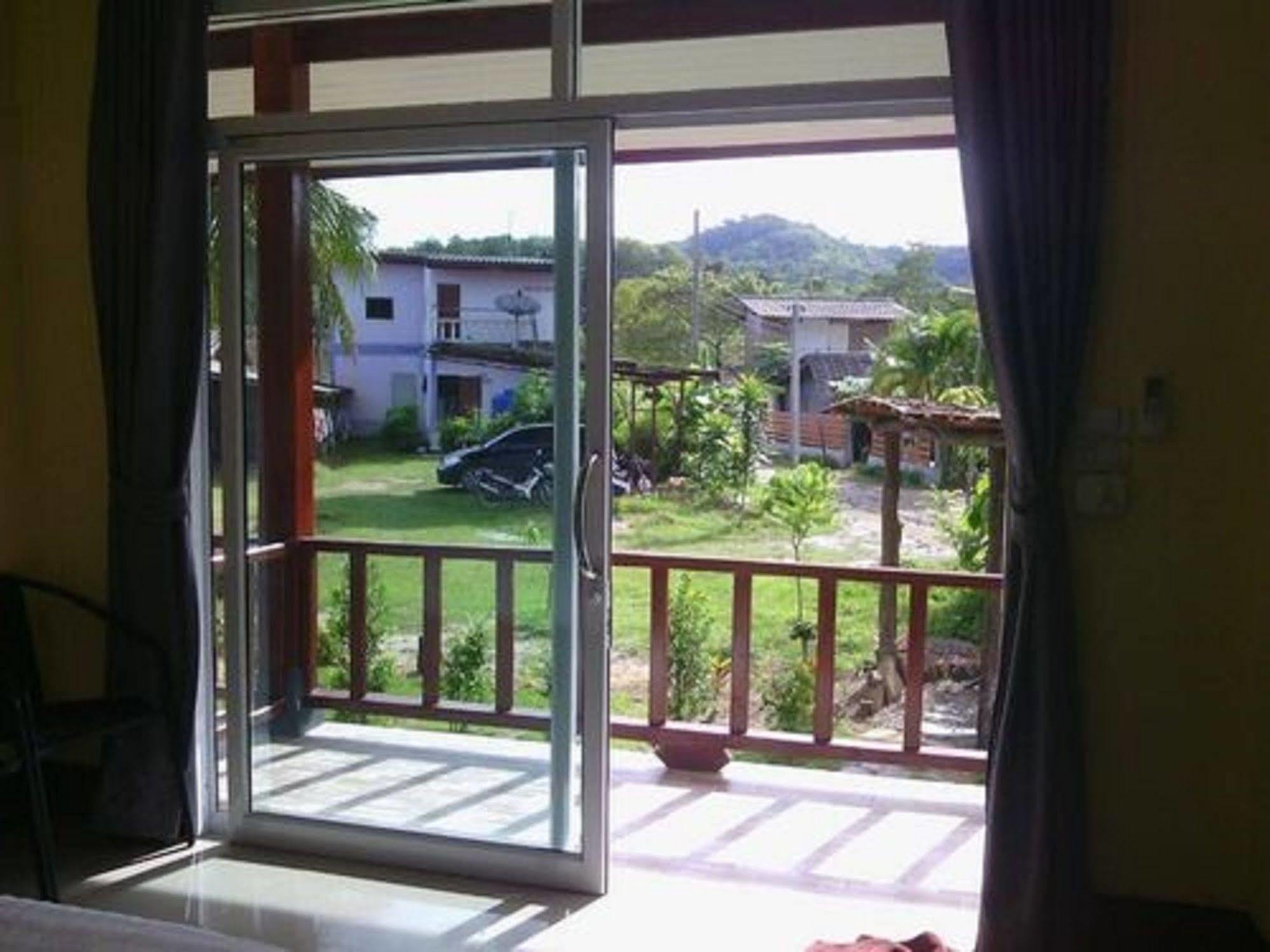Sunanta Koh Lanta