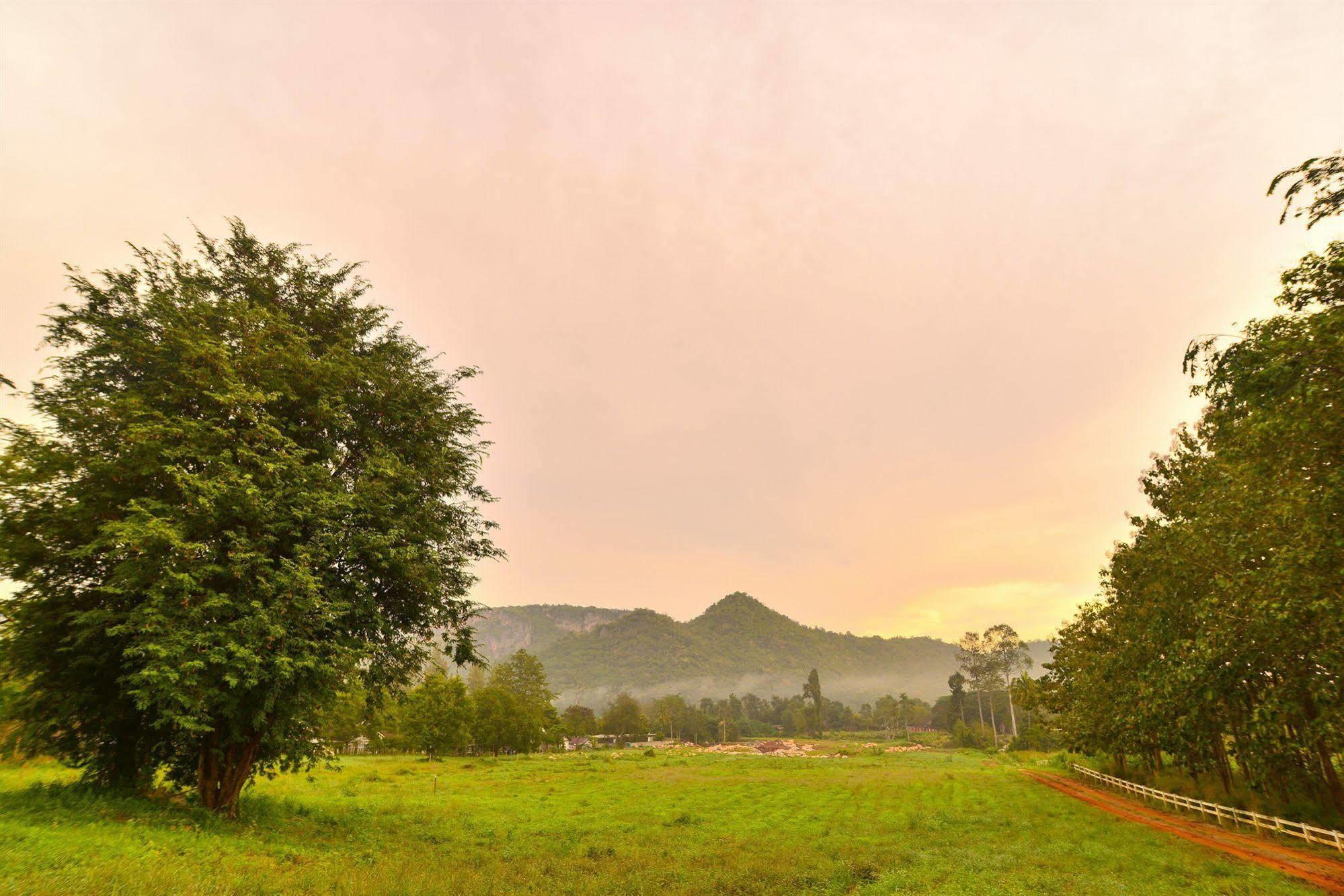 Resort Family Khao Yai Mu Si