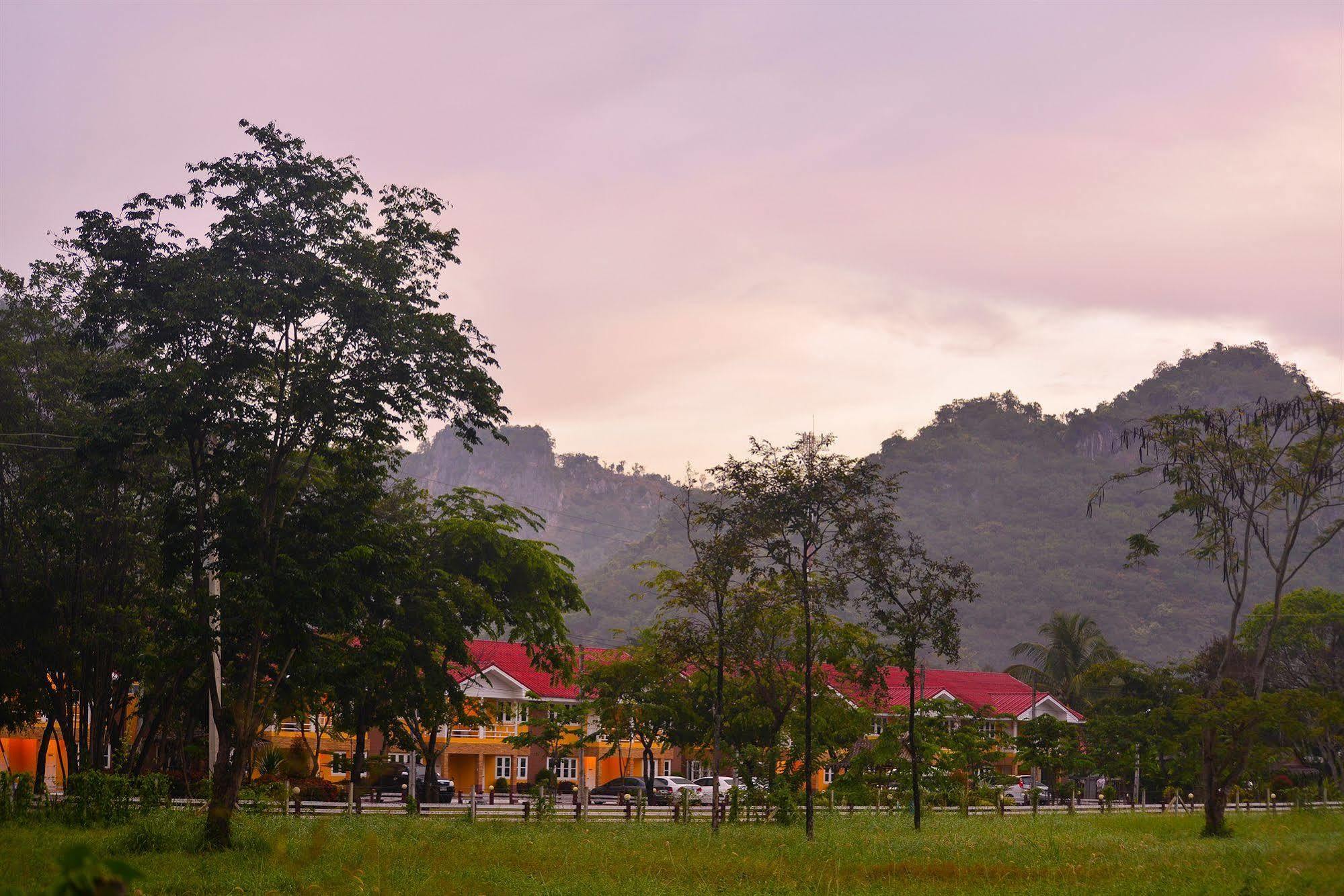 Family Khao Yai
