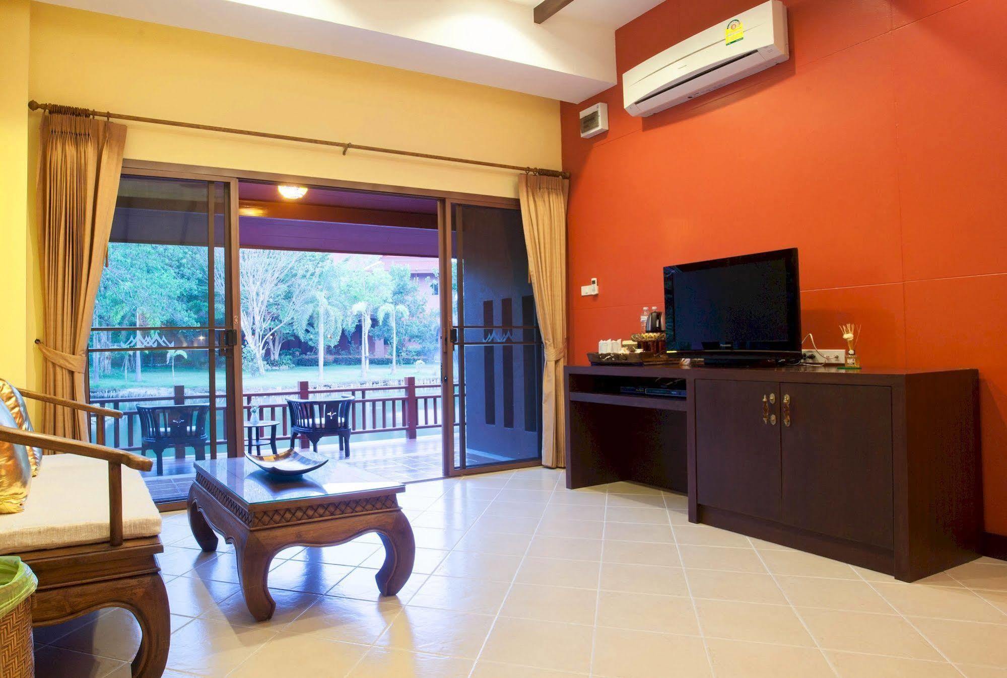 Resort Baan Suchadaa (adults Only) 4*