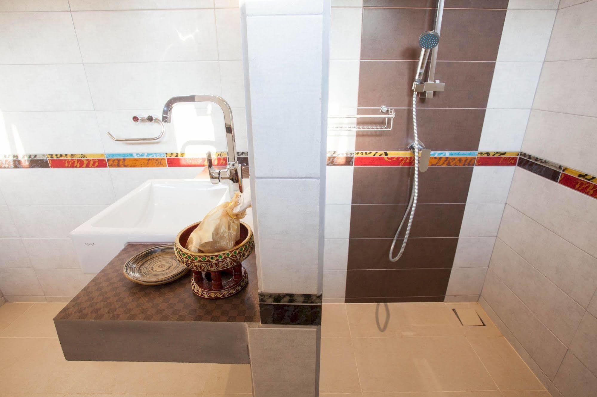 Baan Suchadaa (adults Only) Resort Lampang
