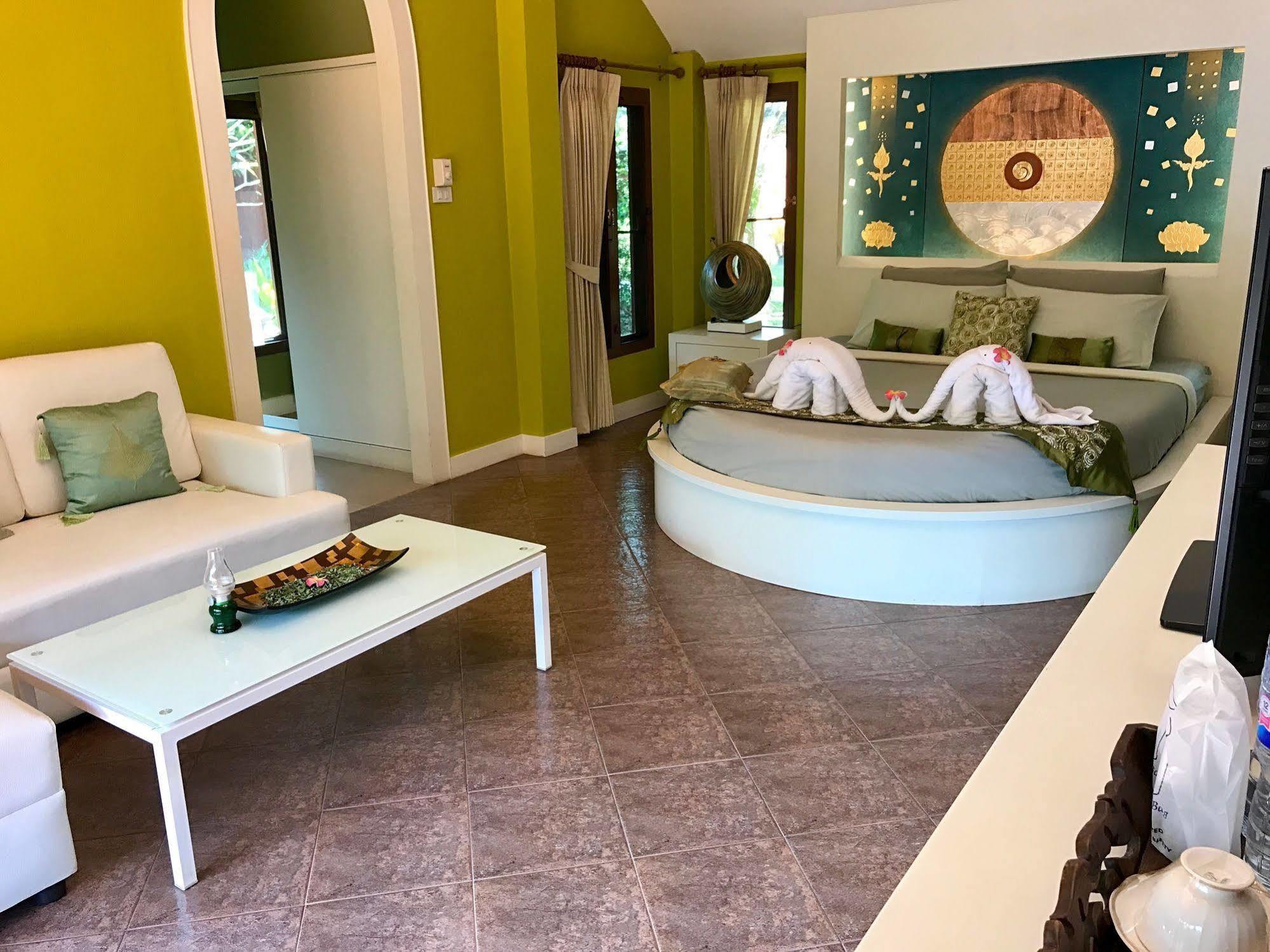 Baan Suchadaa (adults Only) Resort Lampang