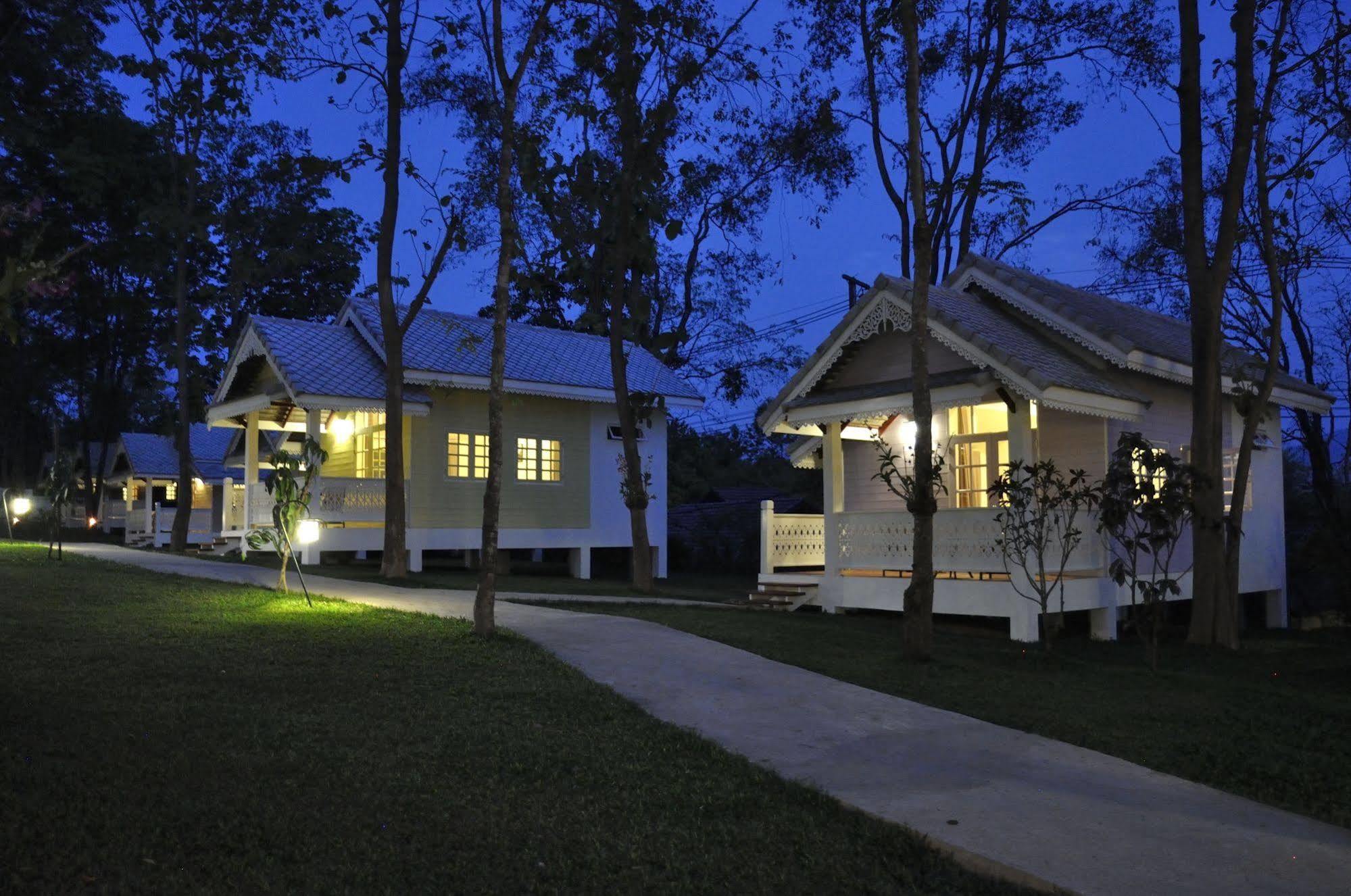 Monoceros Resort Mae Rim