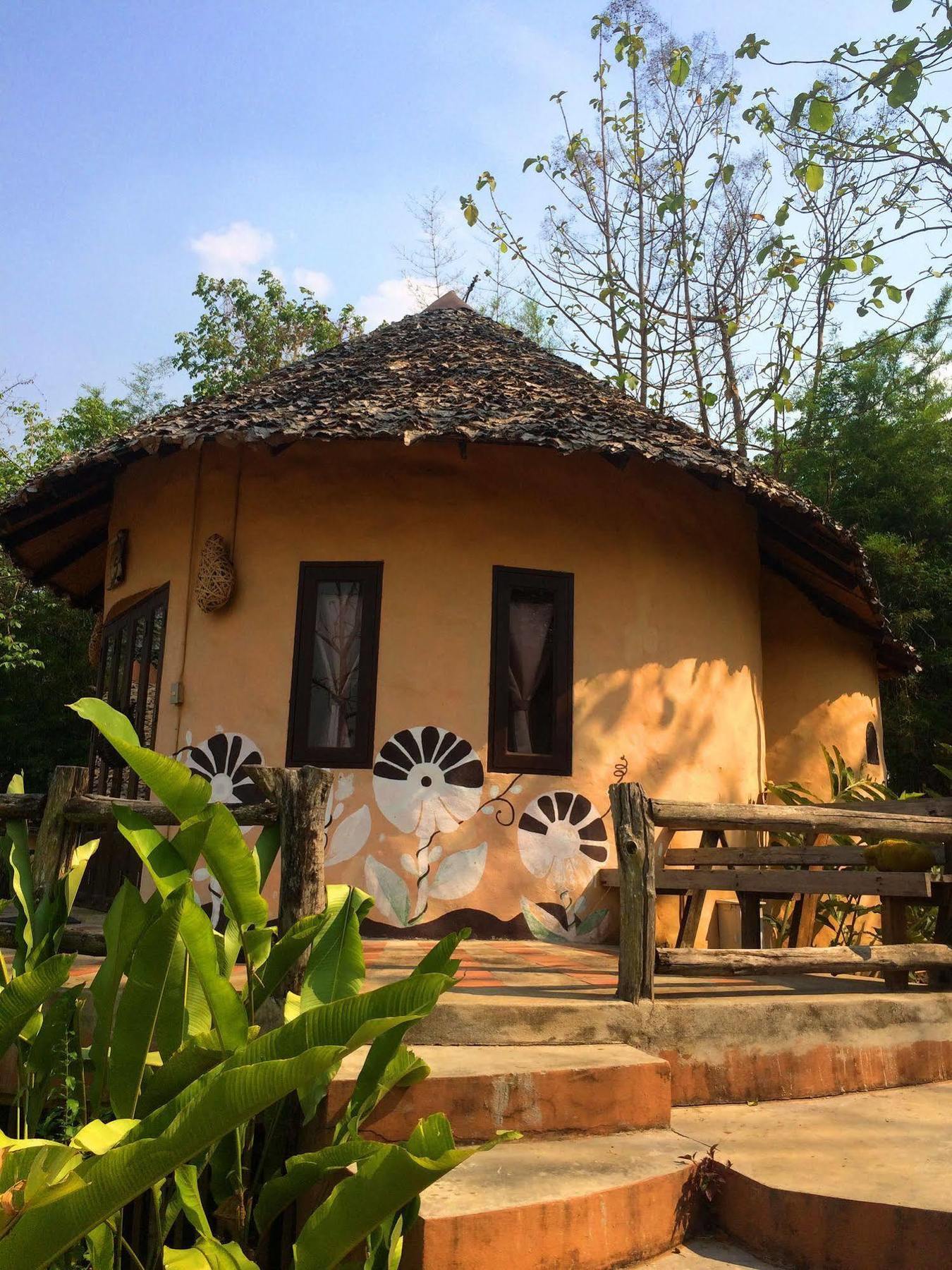 Mari Holiday park
