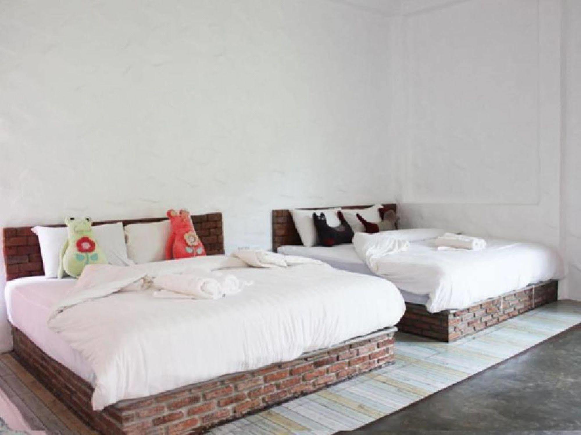 Hotel Monoko Porploen 3*