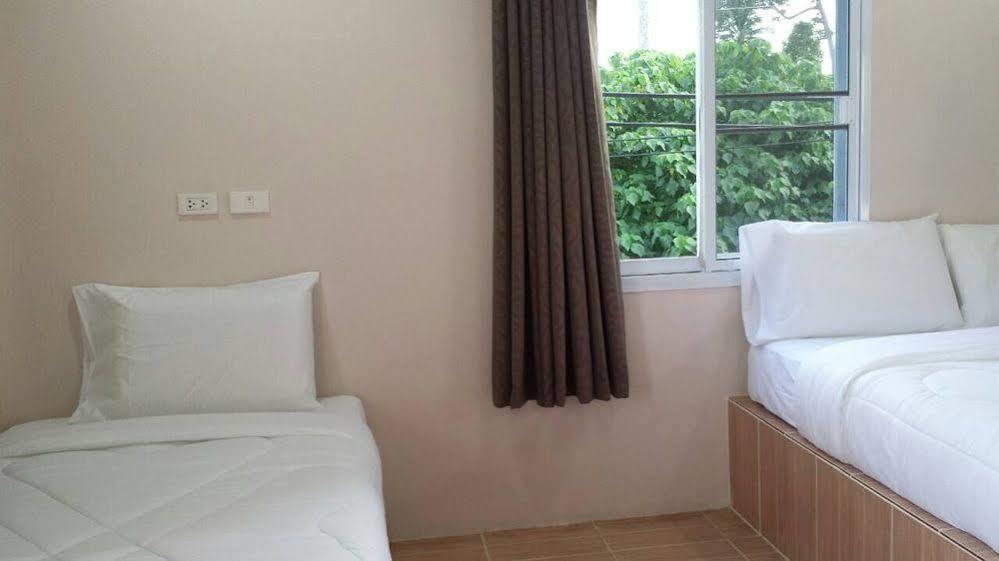 Sairee Sairee Guest house 3*