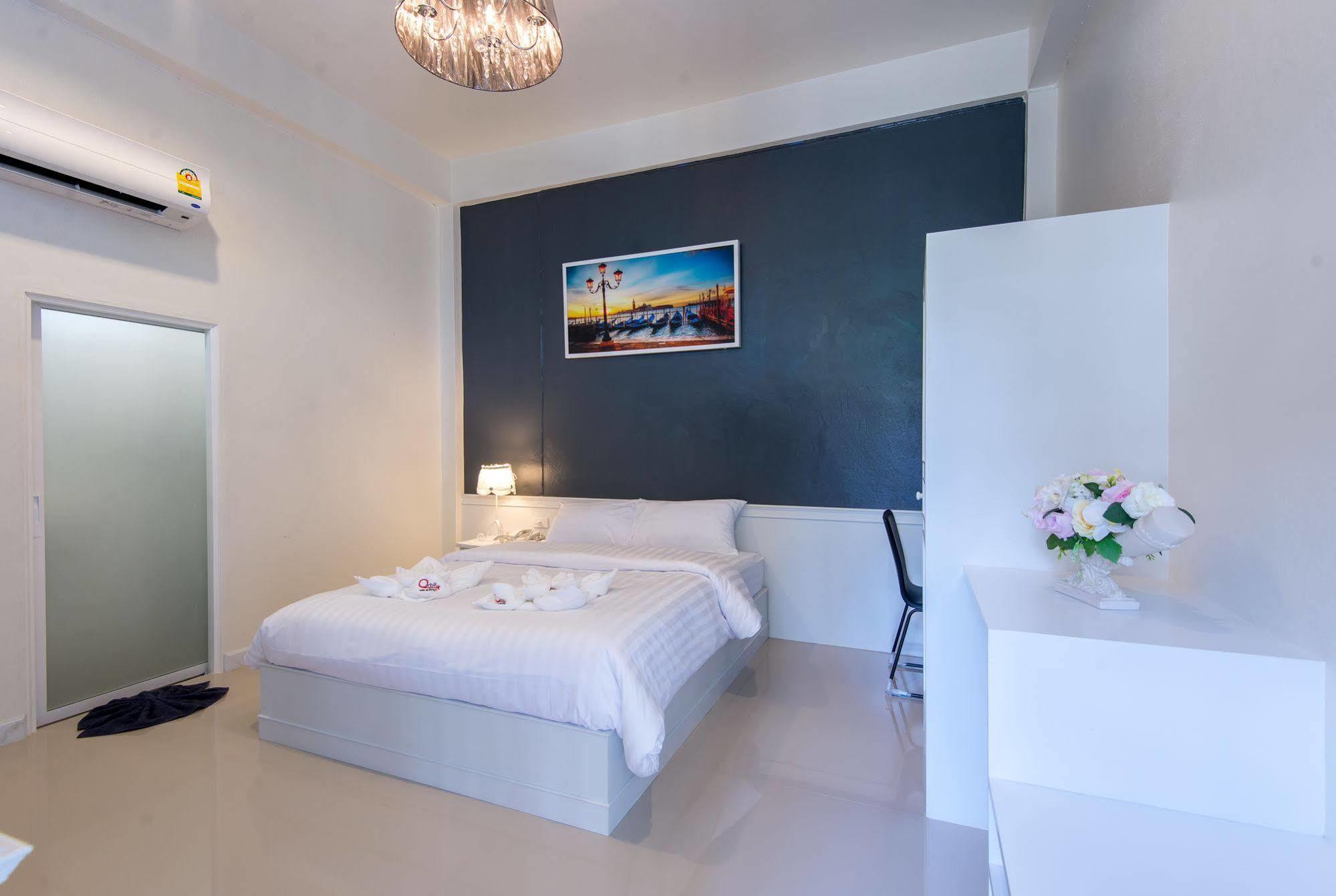 Hotel Orbit Key