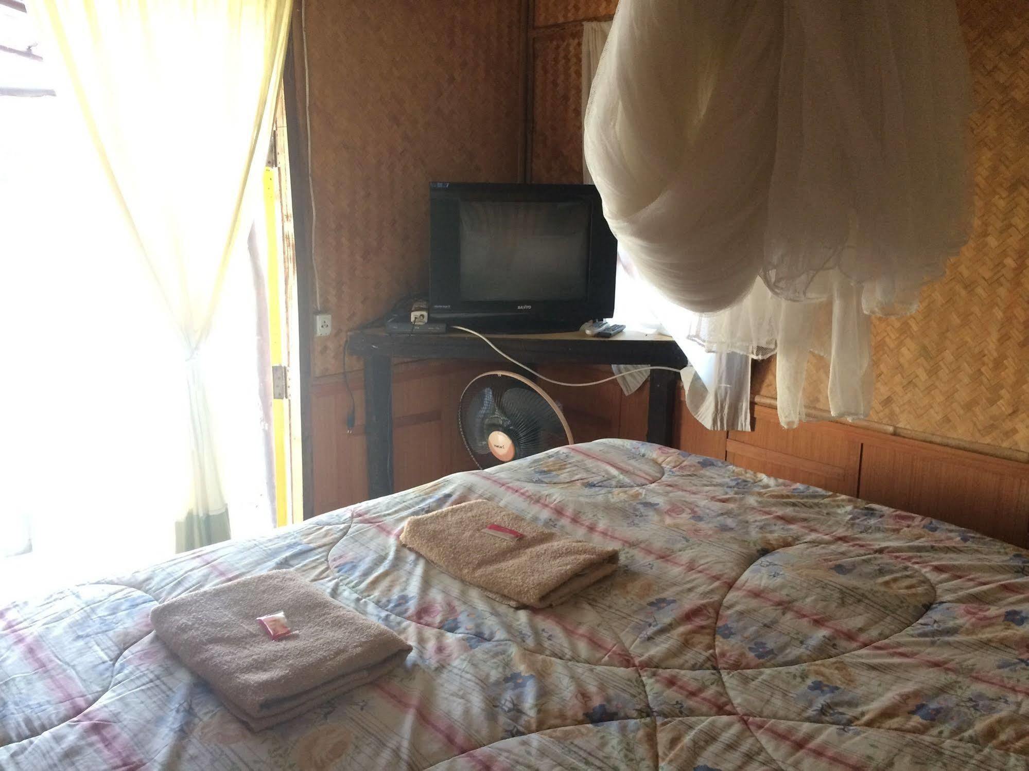 Holiday park Laguna 2*