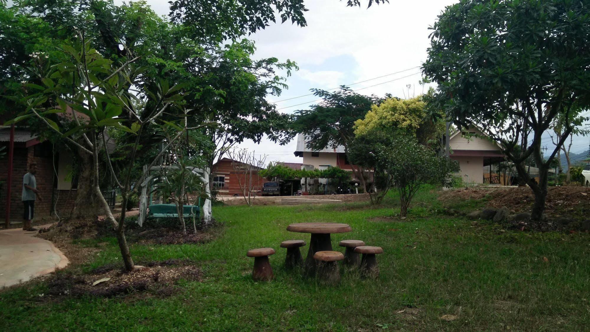 Apartment Tewdoi Garden Pai