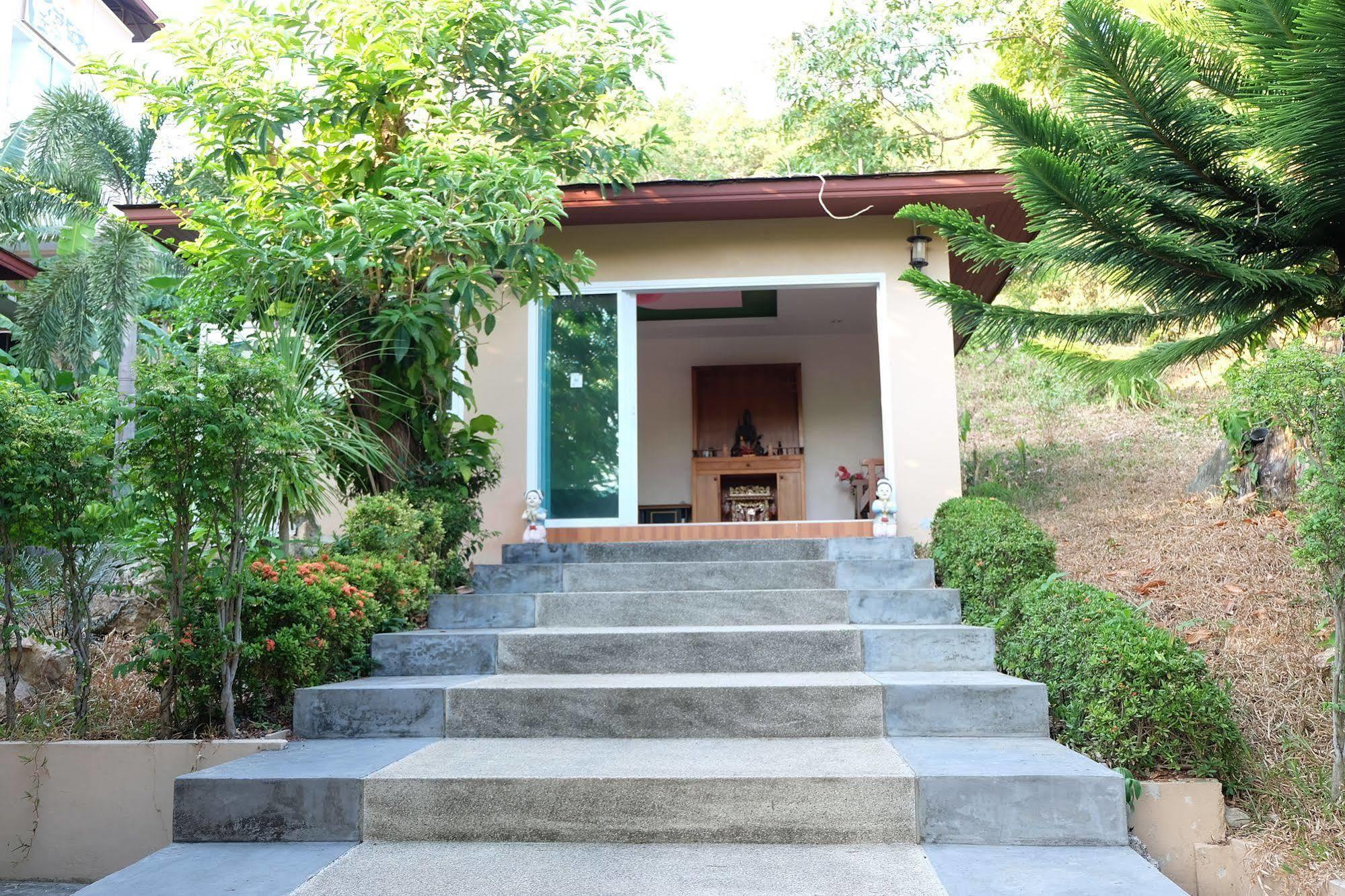 Rasta Resort 3*
