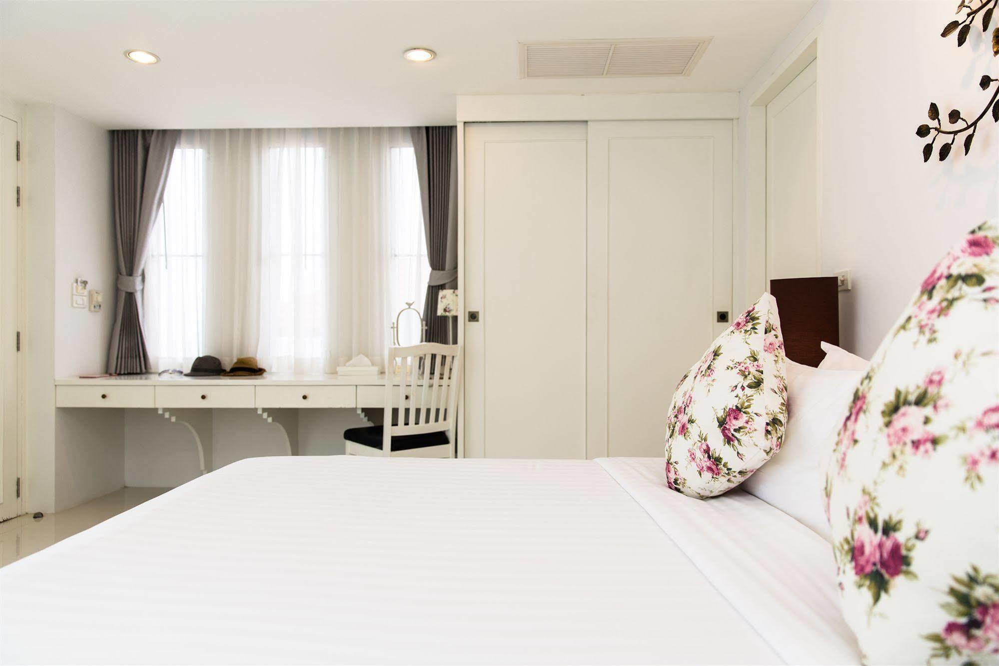 Resort Verano Puk Tian