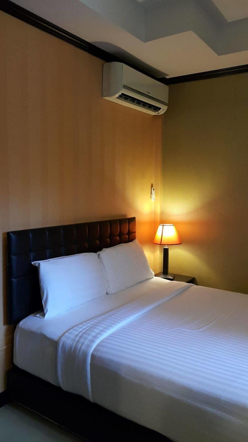 Ma Maison Hotel