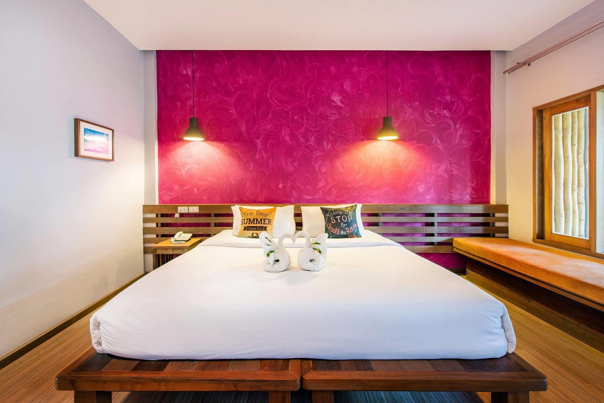 Bar And Bed @ Samed Hotel 3*