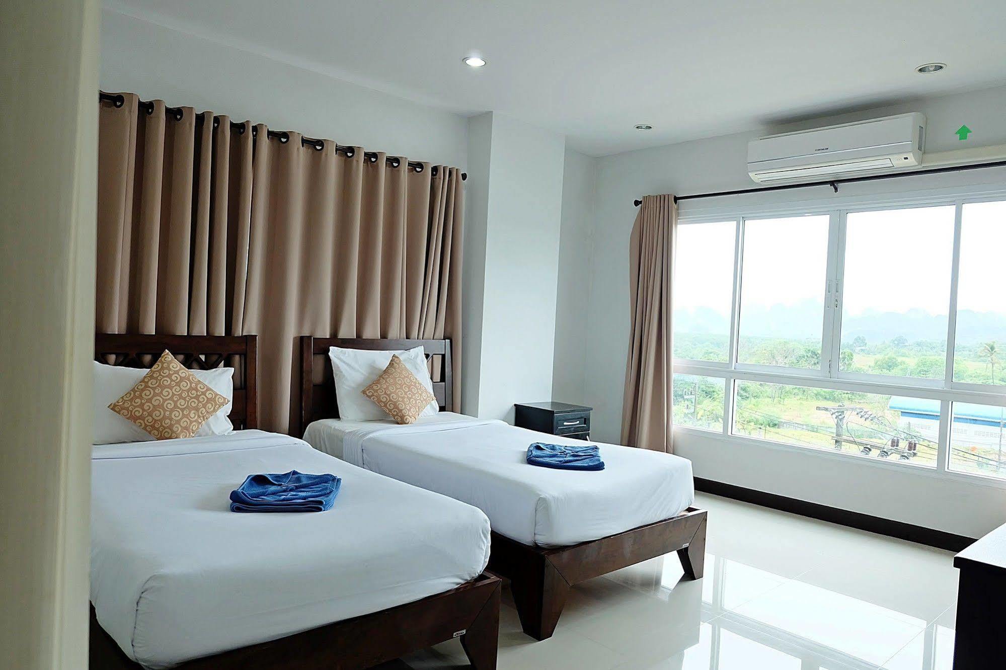 Condotel 2*