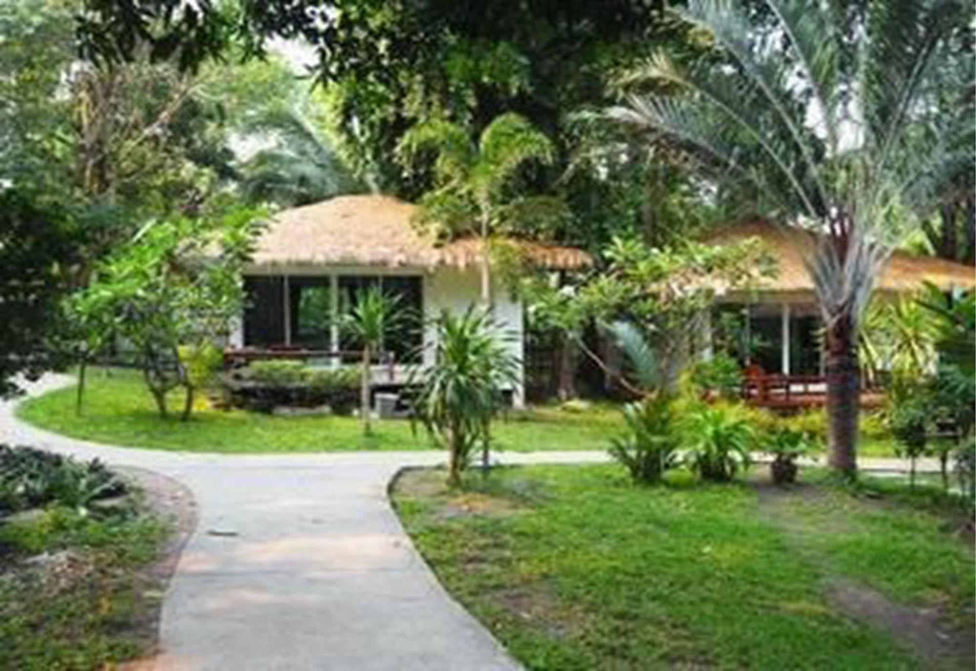 Le Blanc Samed Hotel