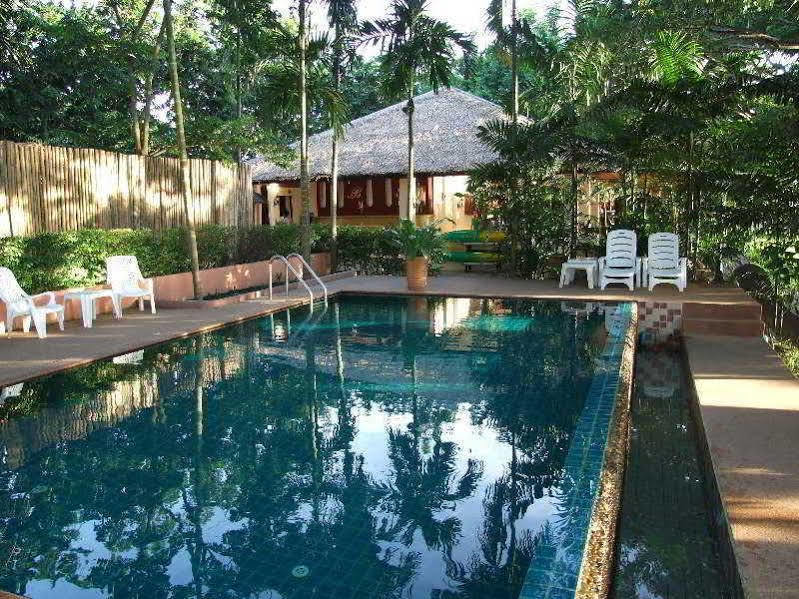 Baan Nam Ping Riverside Resort
