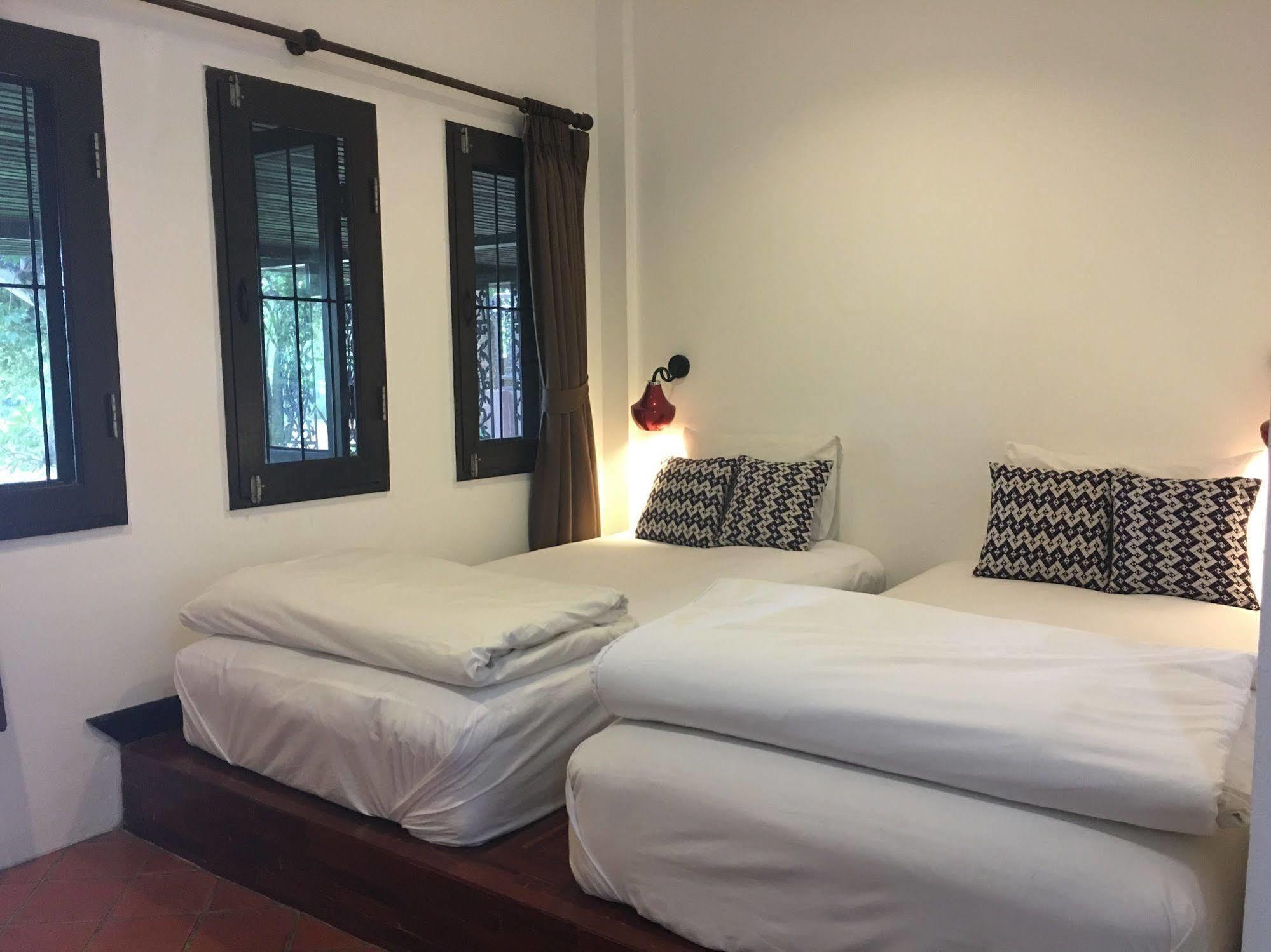 Baan Nam Ping Riverside Resort Chiang Mai