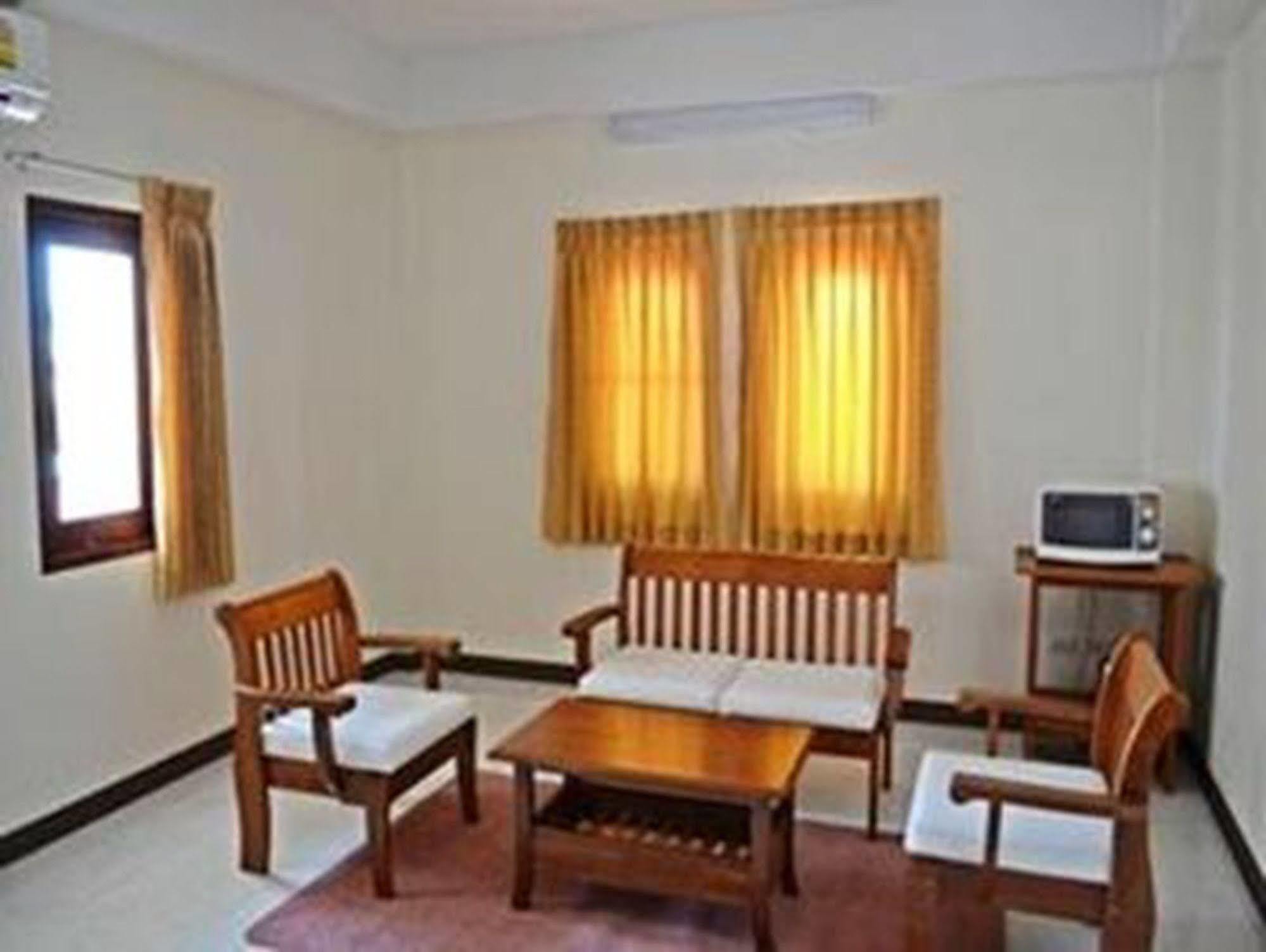 Hotel Riverfront