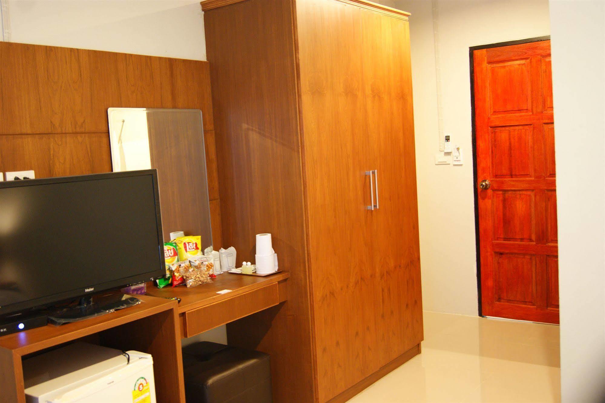 The House Guest house 2*