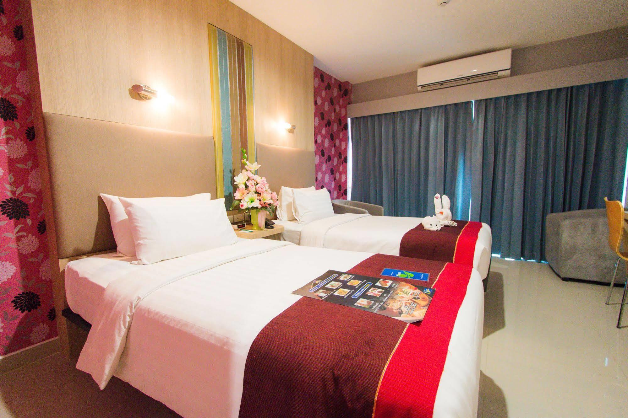 Western Royal Hotel 3*