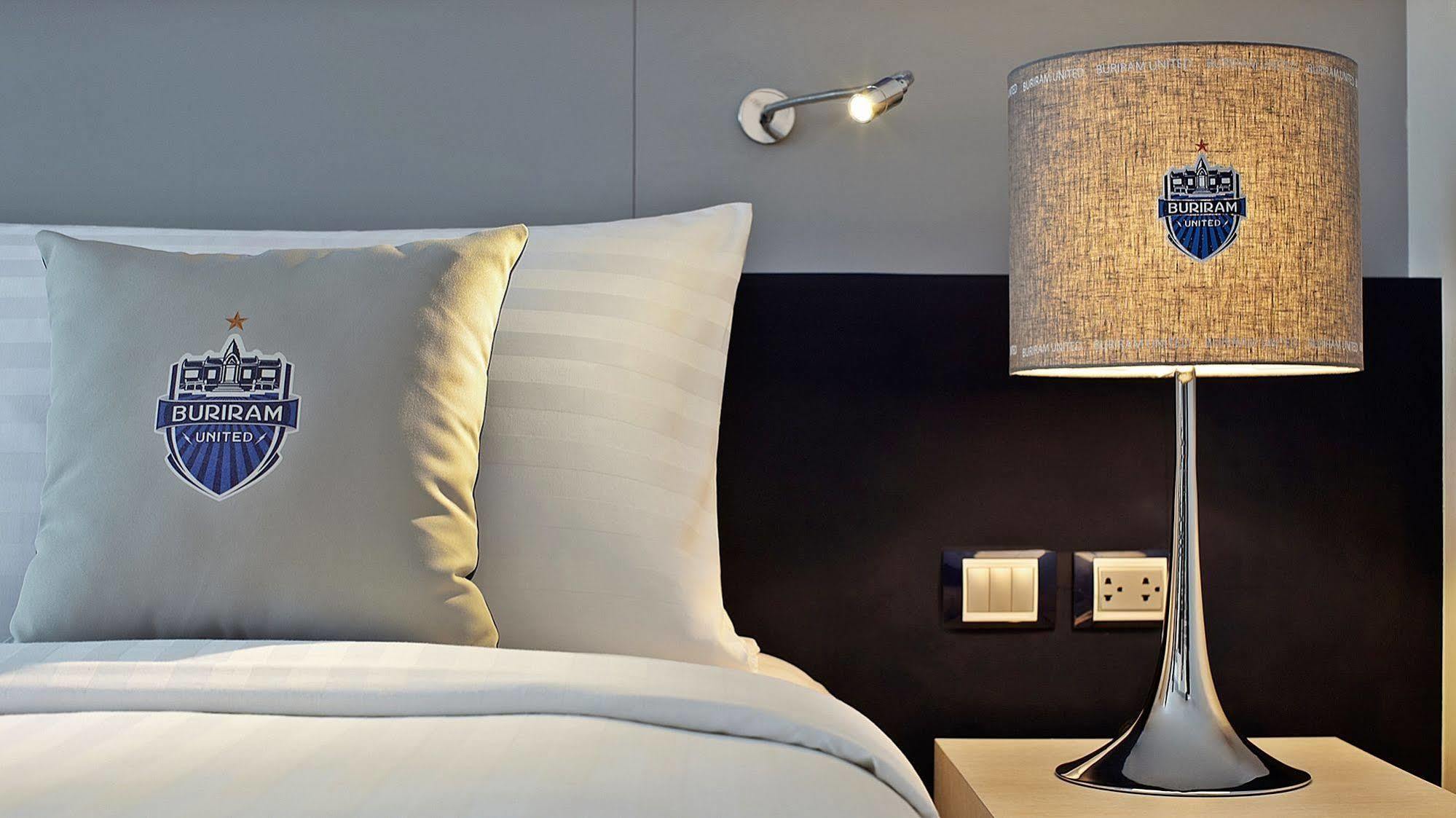 Amari United Hotel 4*