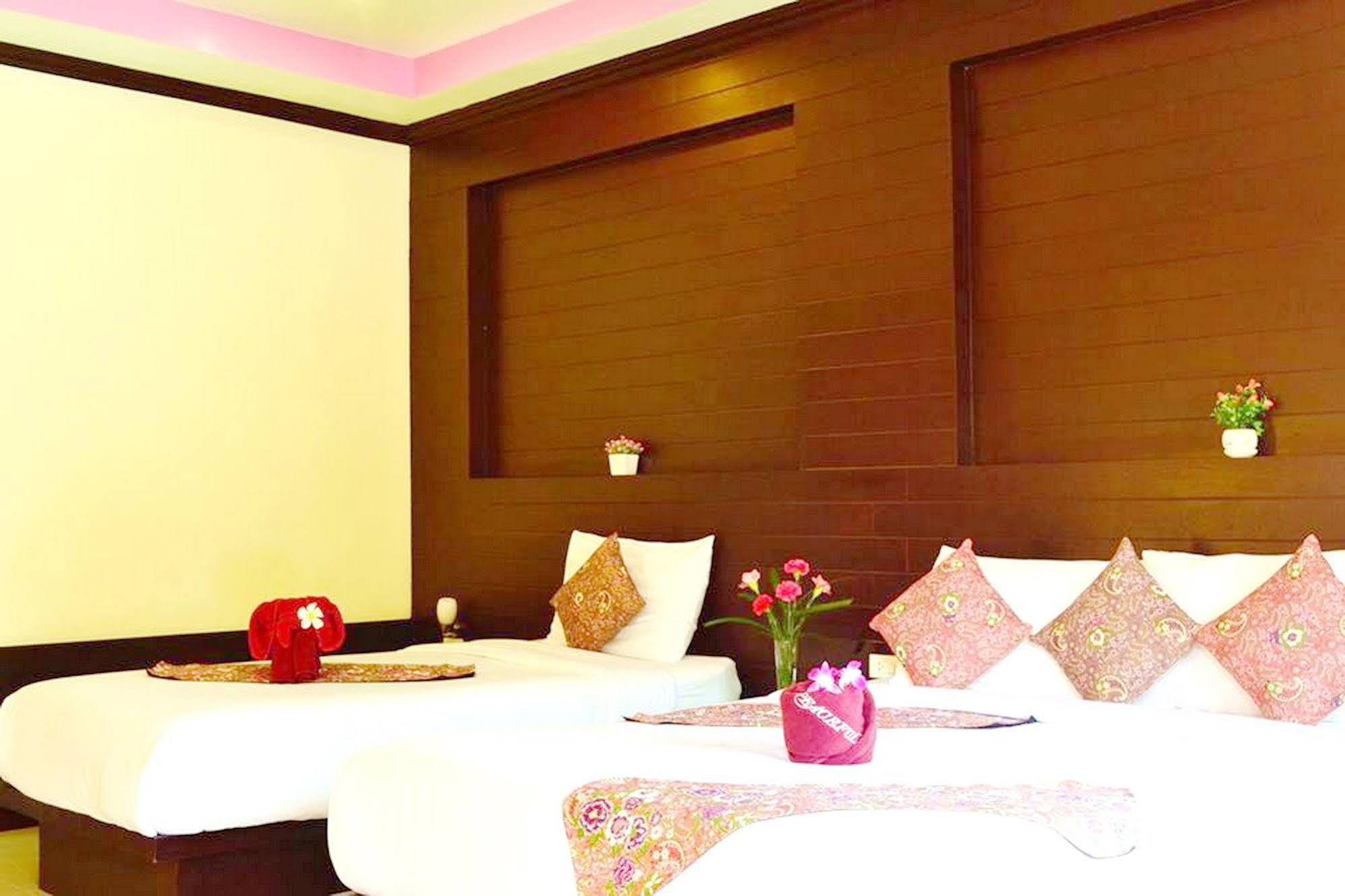 Peaceful , Long - Resort 3*