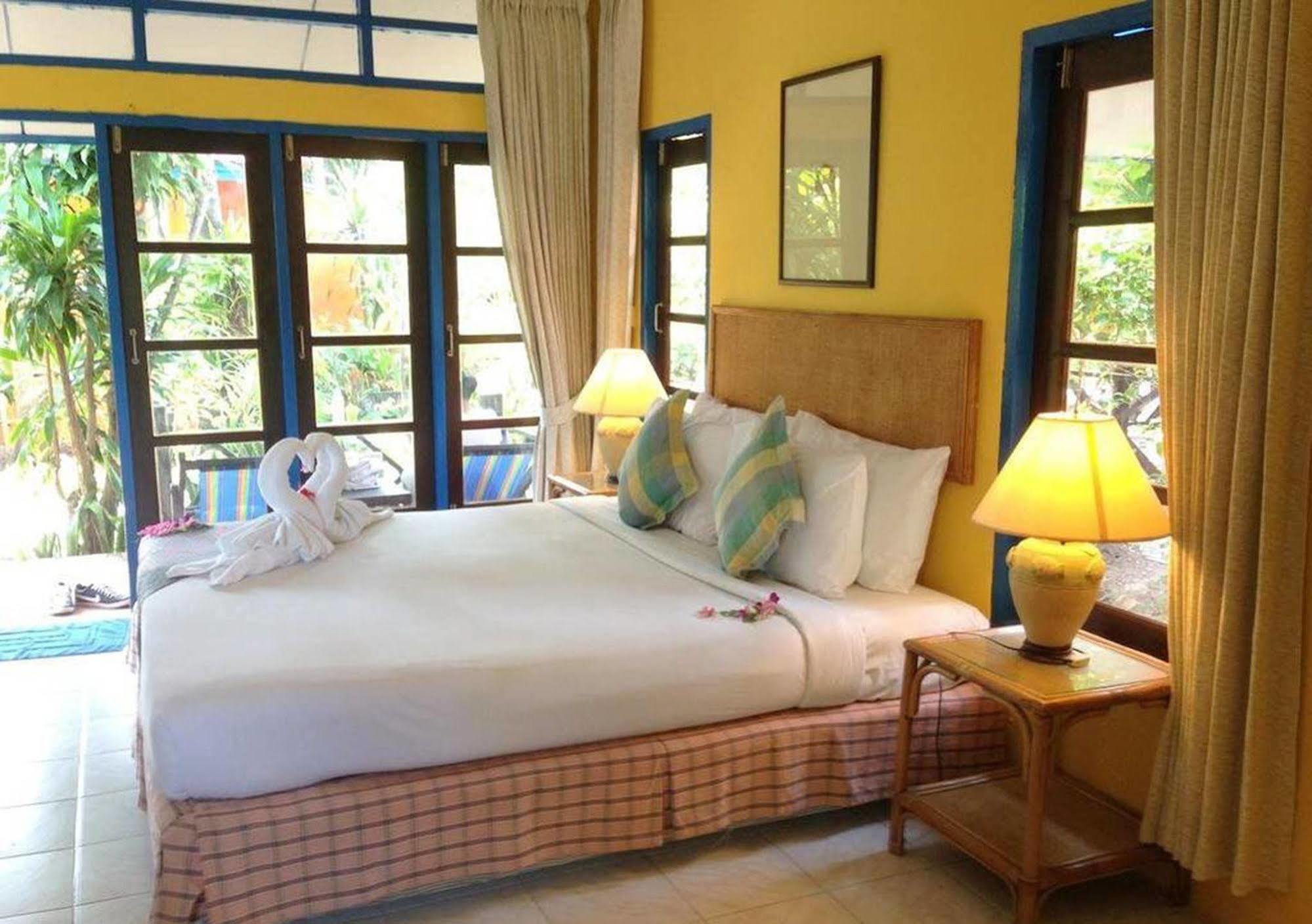 Tradewinds Resort