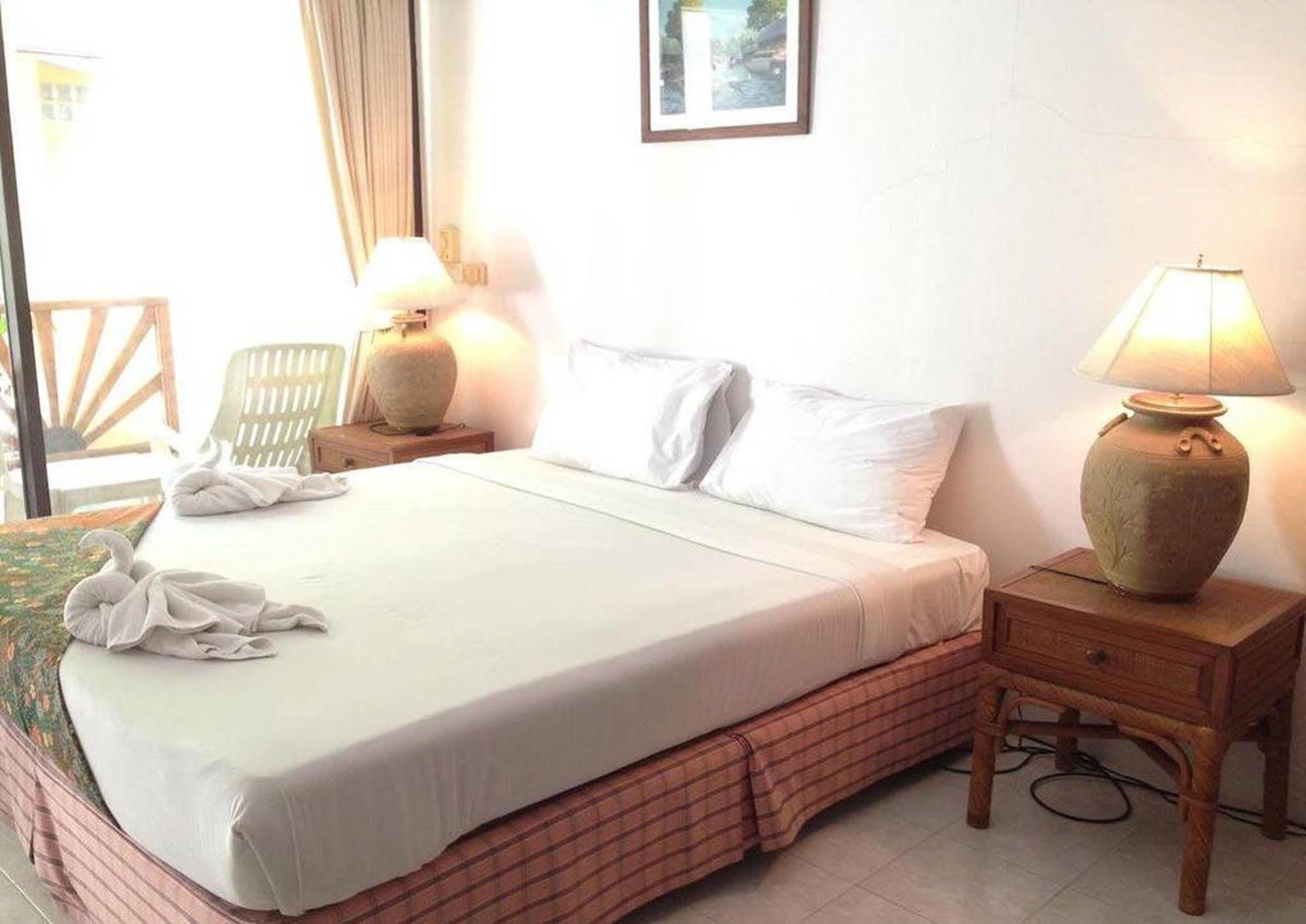Tradewinds Resort