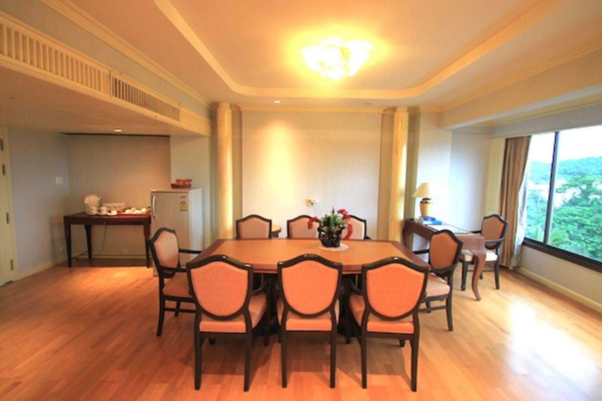 Hotel River Kwai 3*