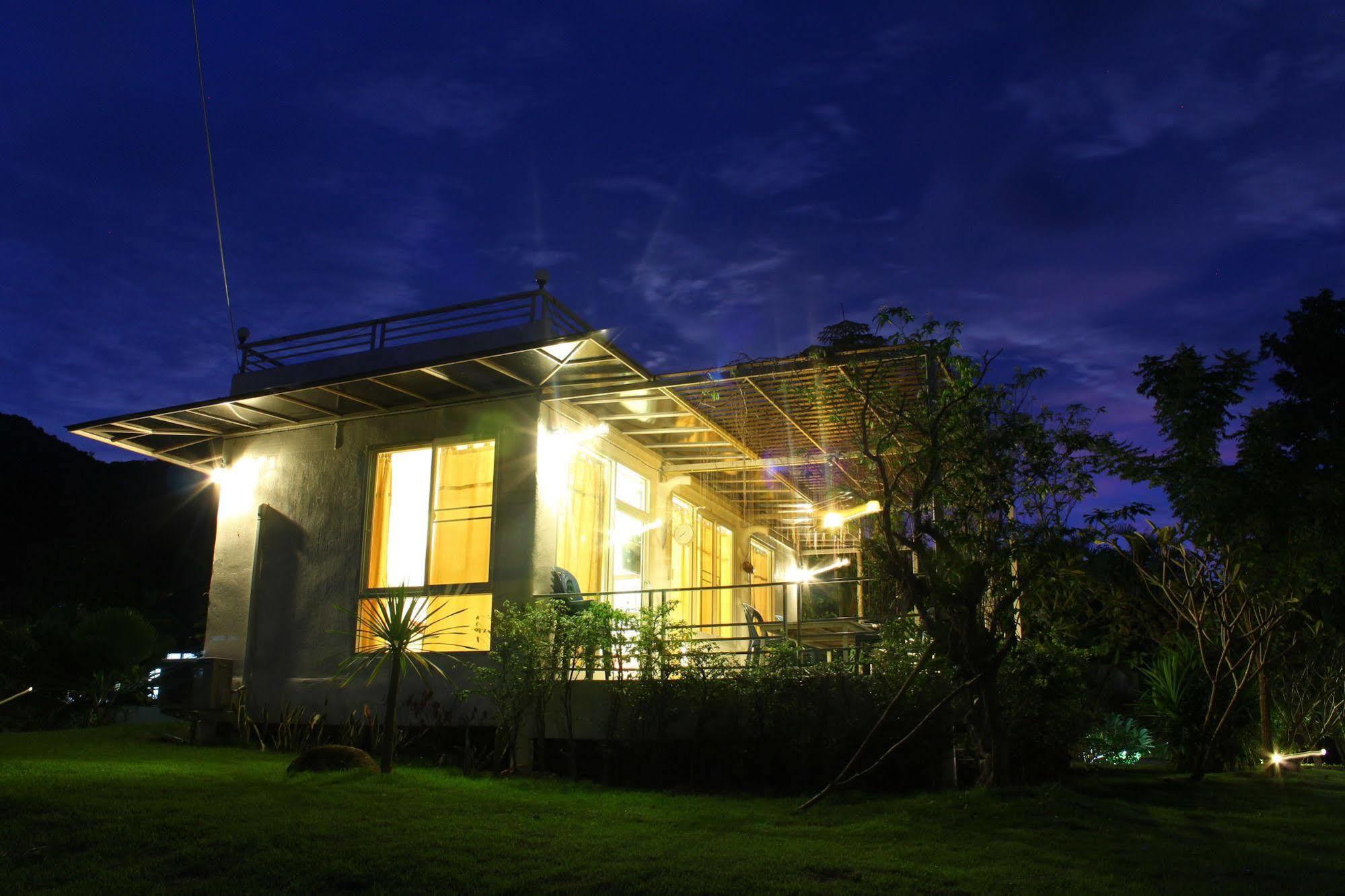 The Happiness Hotel Suan Phueng