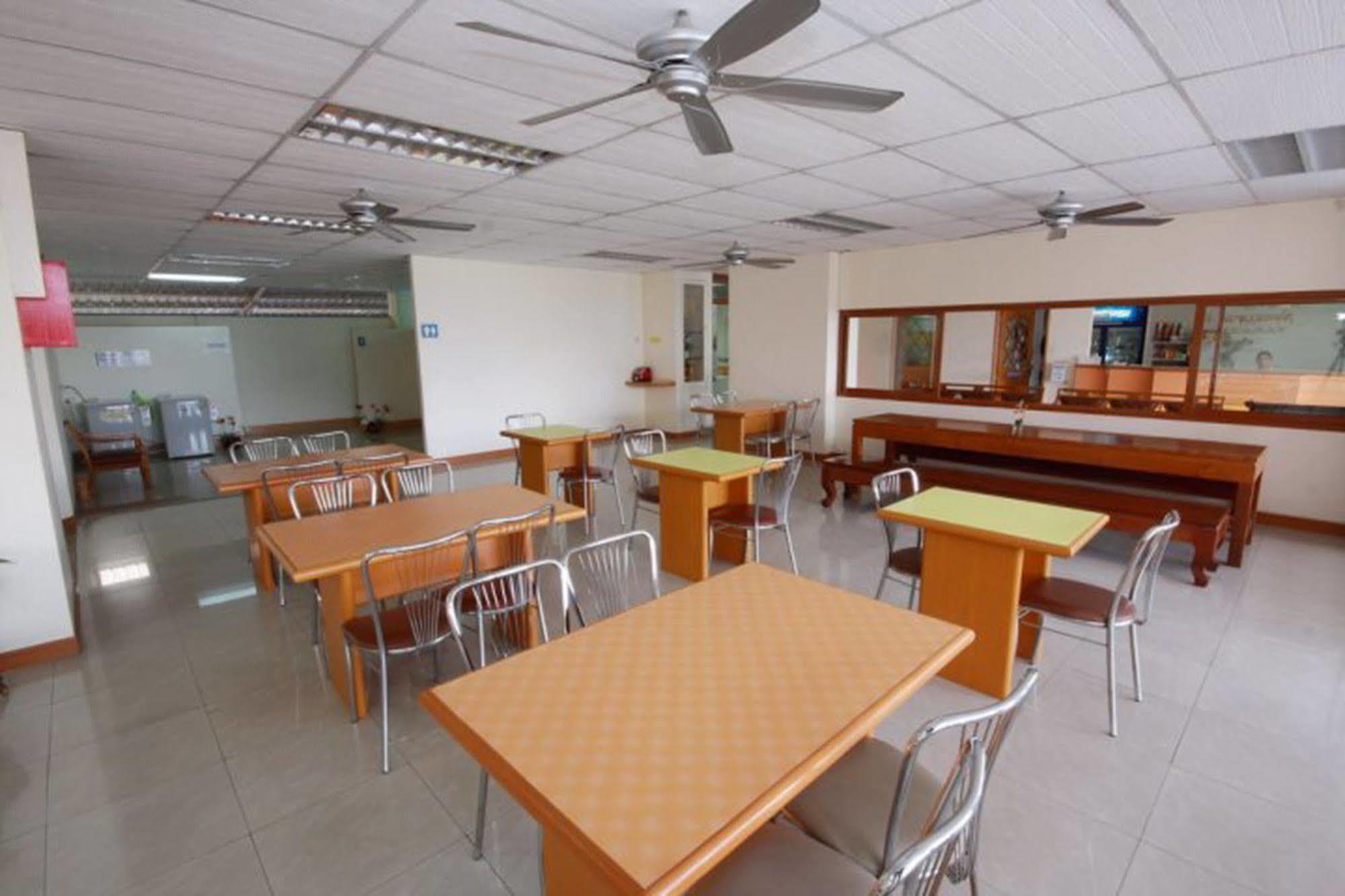 Hotel P.a. Place 3*