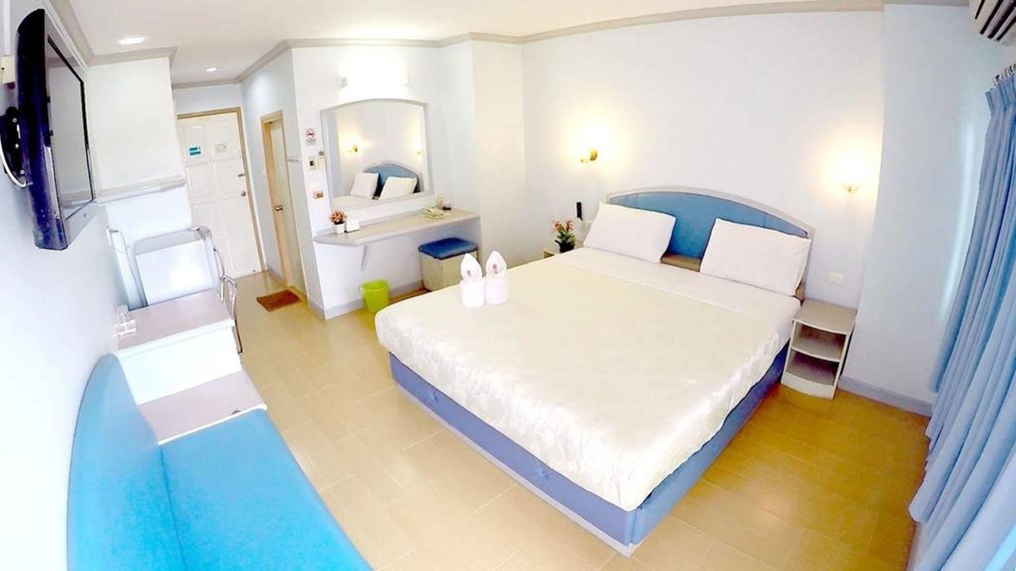 P.a. Place 3* Nakhon Sawan