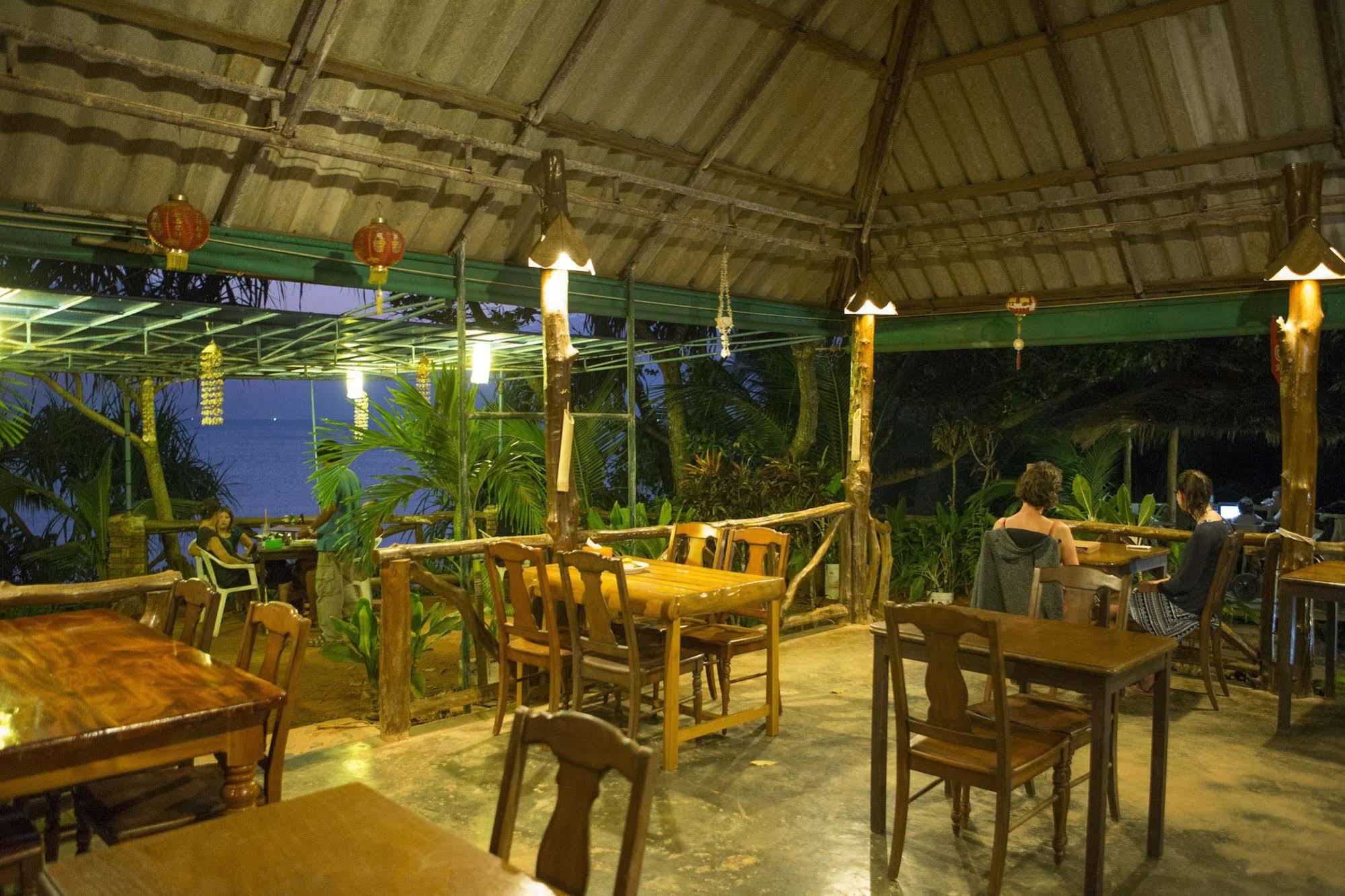Resort Lanta Coral 2*