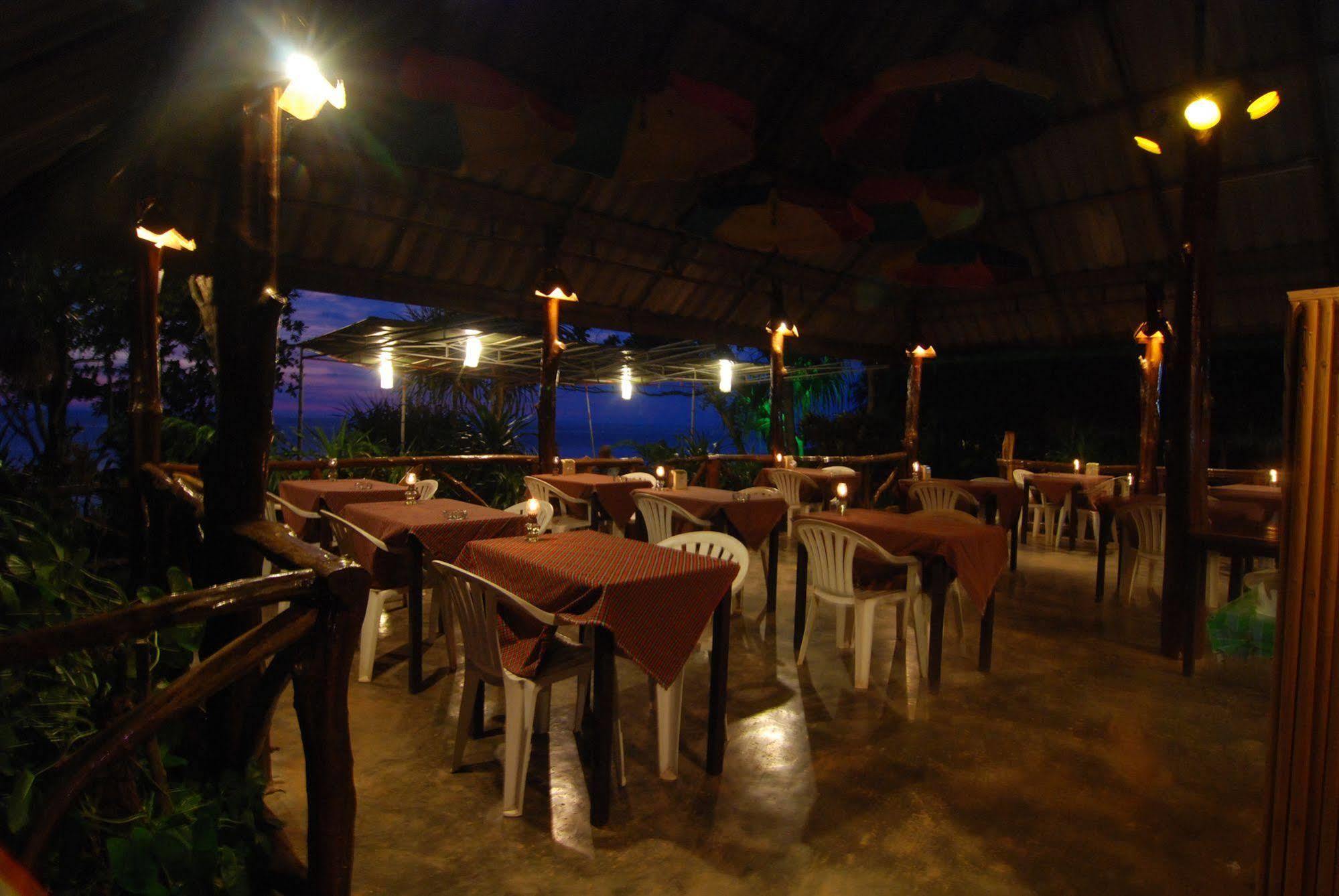 Lanta Coral 2*