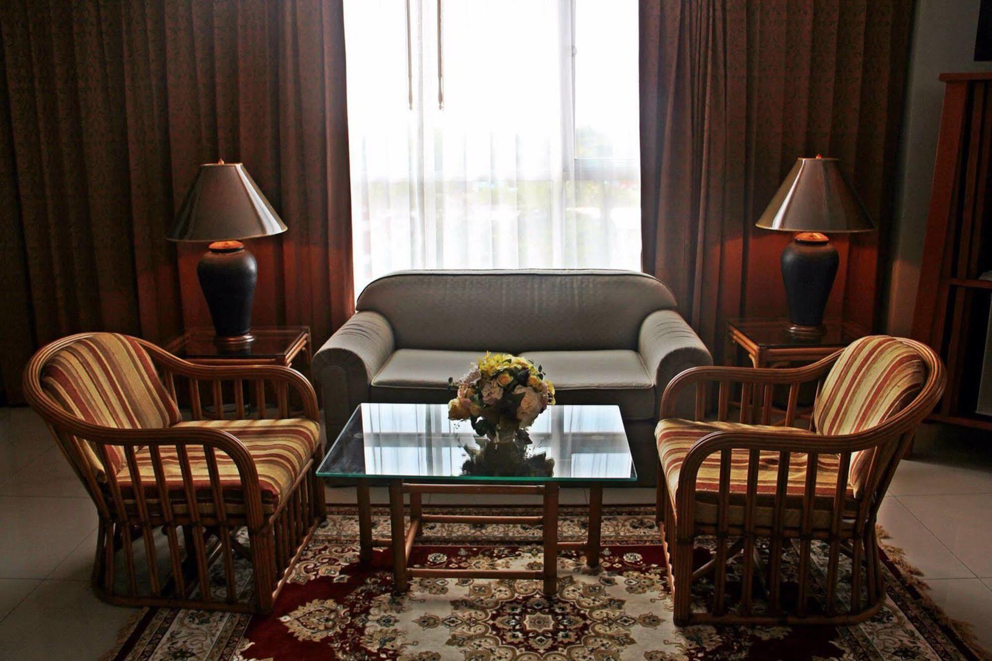 Hotel K Park Grand Sha Certified Surat Thani