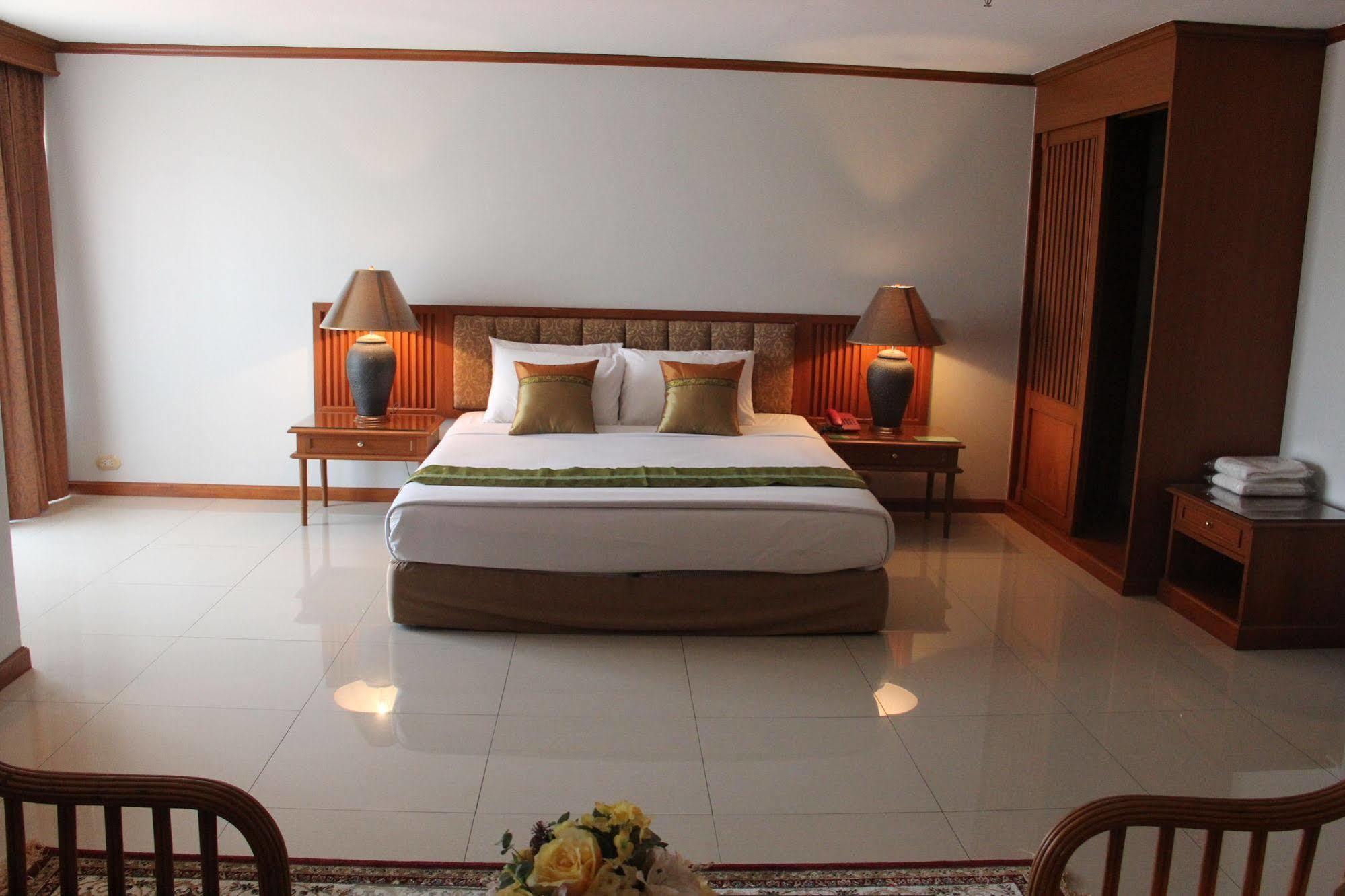 Hotel K Park Grand Sha Certified 3*