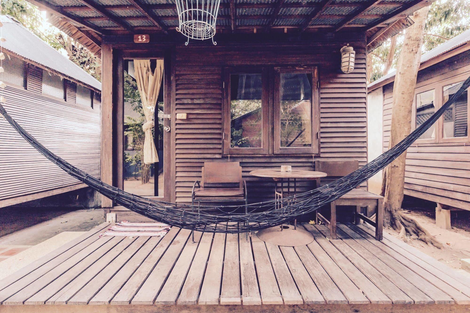 Resort Free House