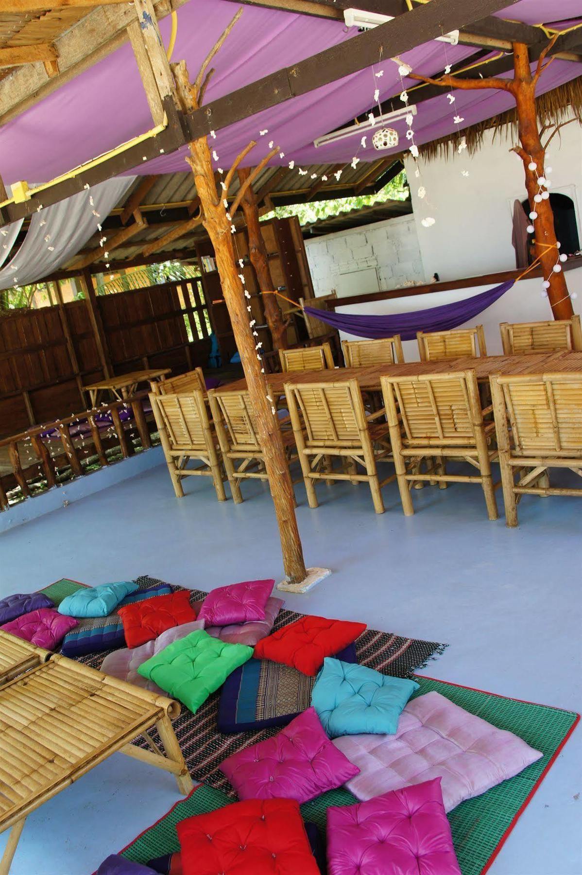 Sea Bar & Resort