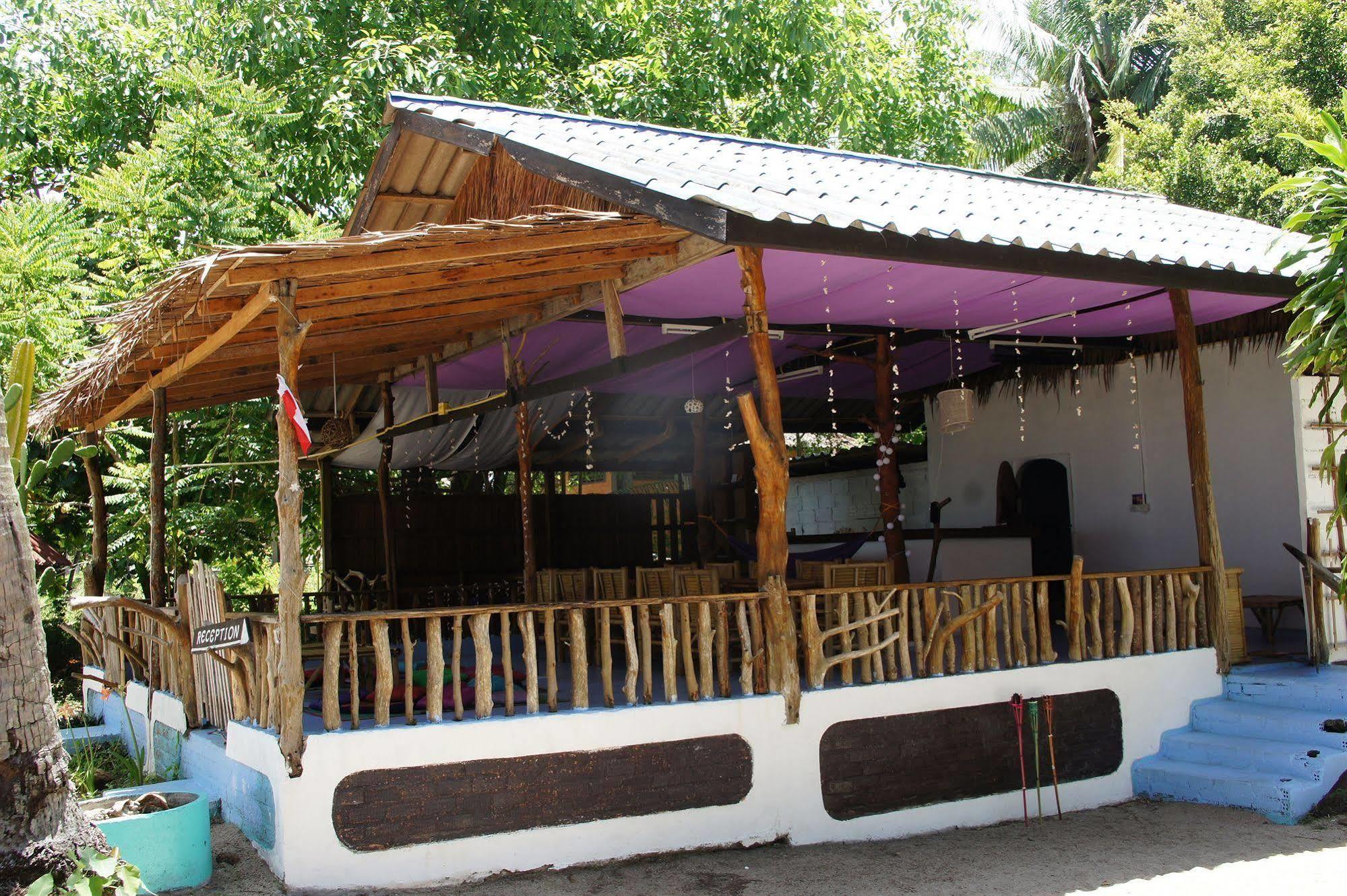Sea Bar &