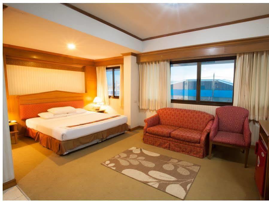 Hotel Imperial Sakon