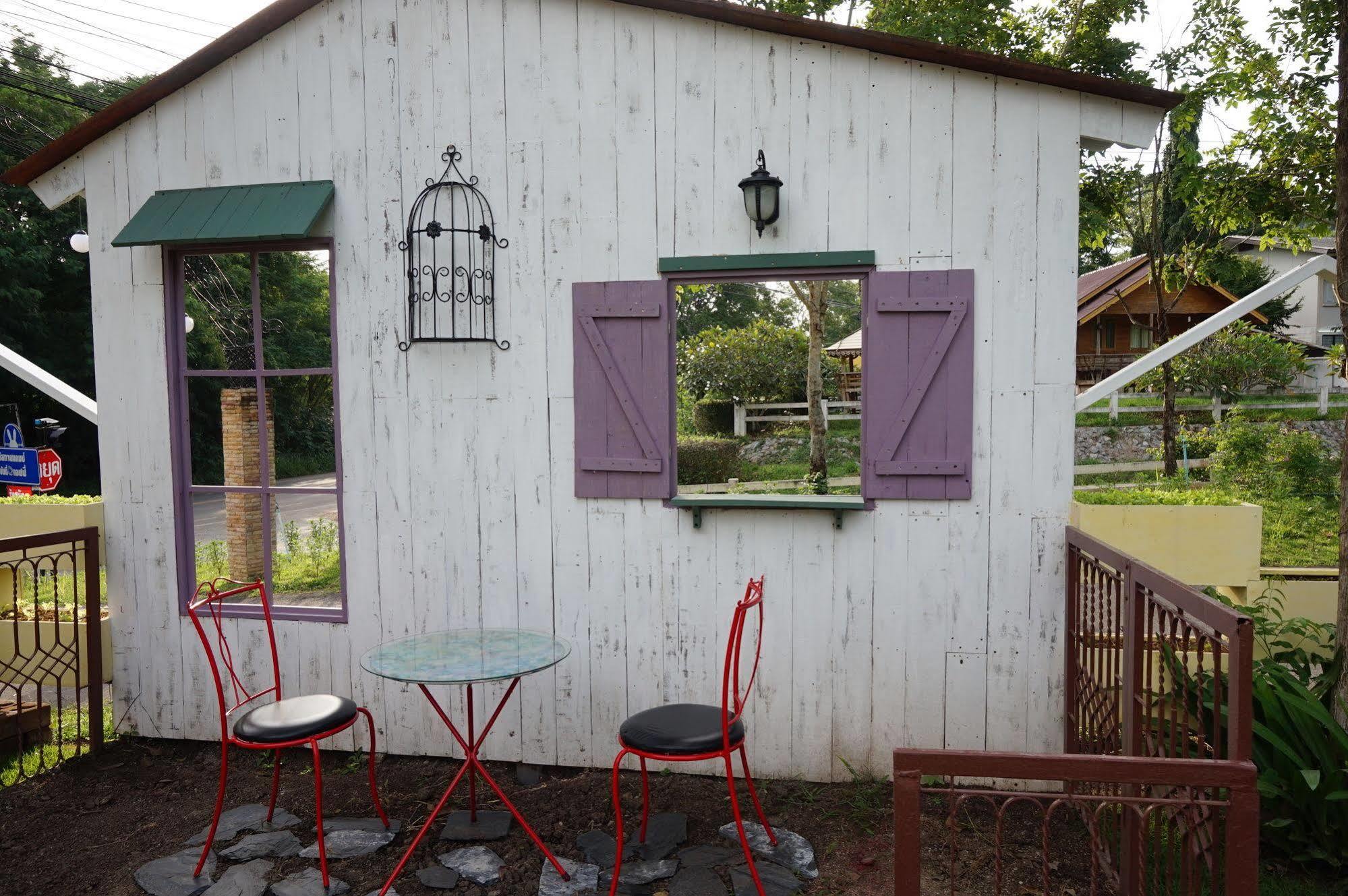 Seesky Camp Guest house Pakchong