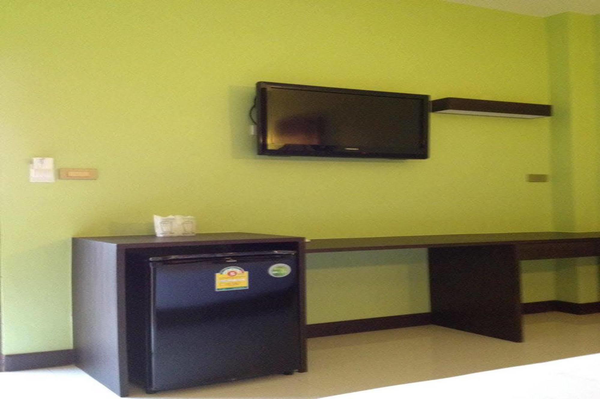 Hotel The Sixnature Bangsaen 2*