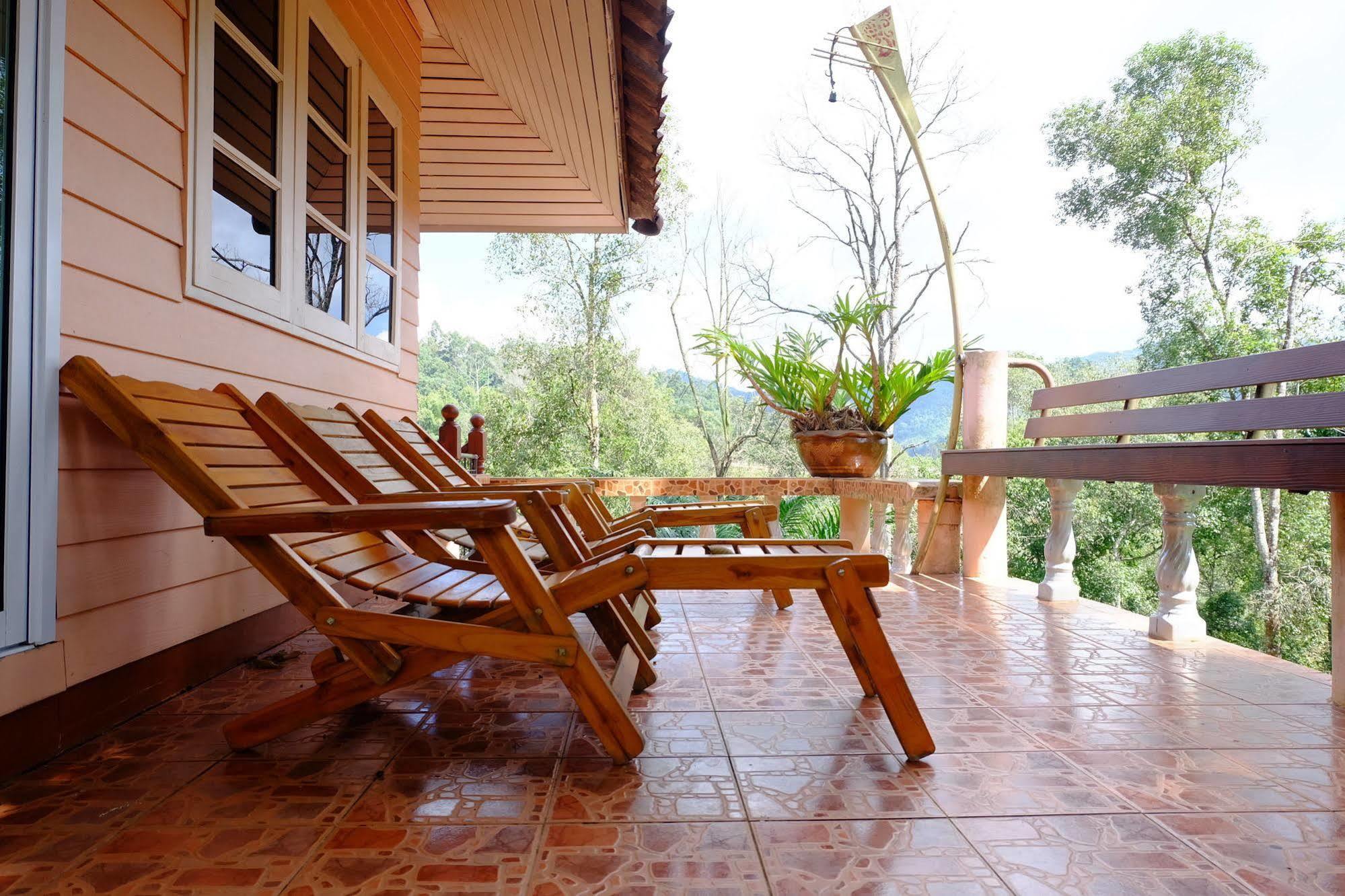 Hotel Mok Far Mont Ngo