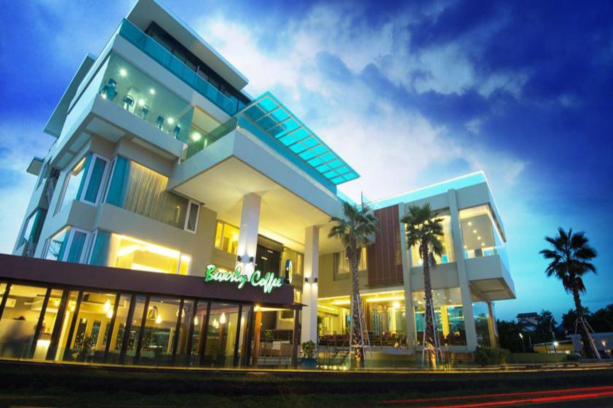 The Beverly Hills Hotel 4*