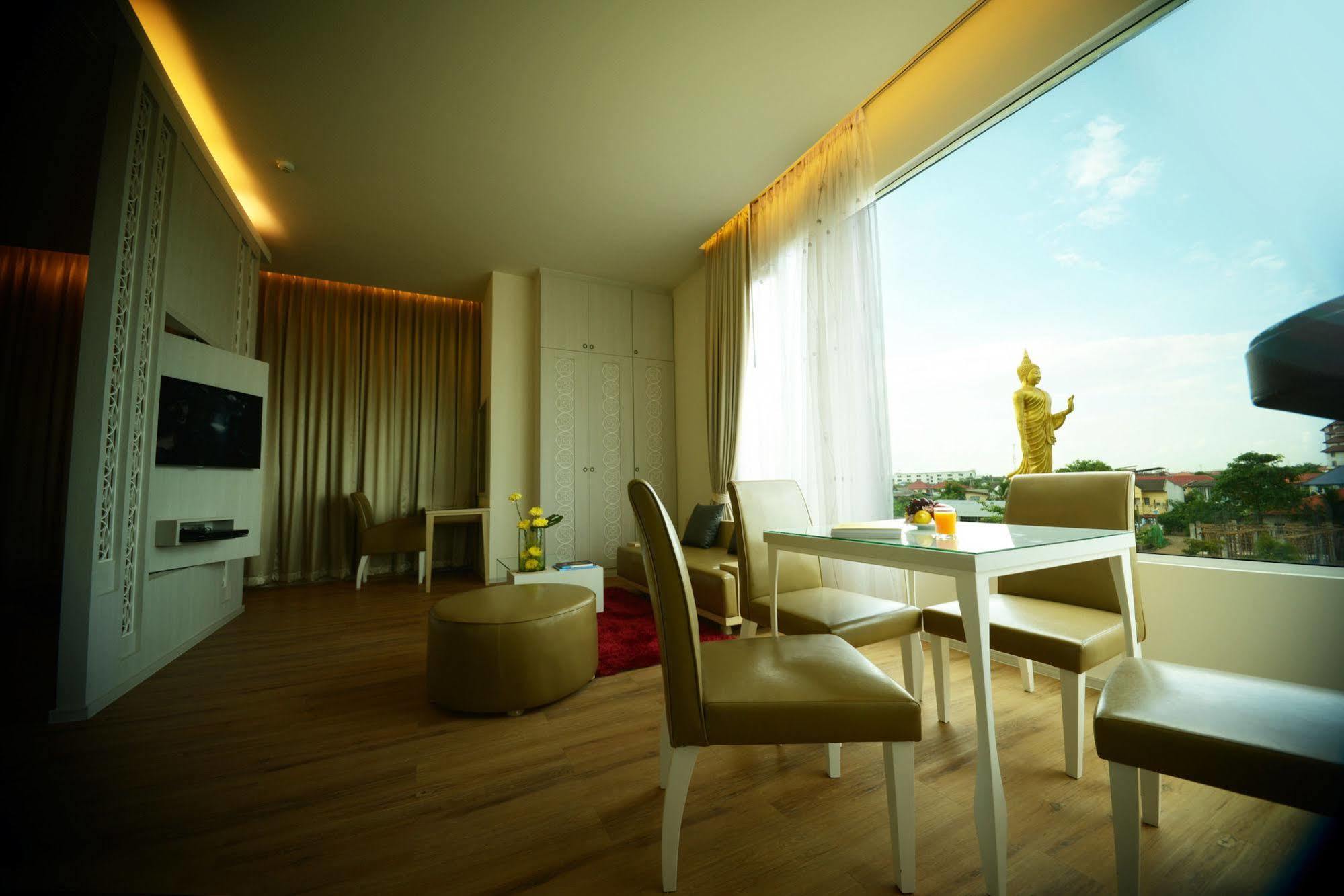 The Beverly Hills 4* Nakhon Ratchasima