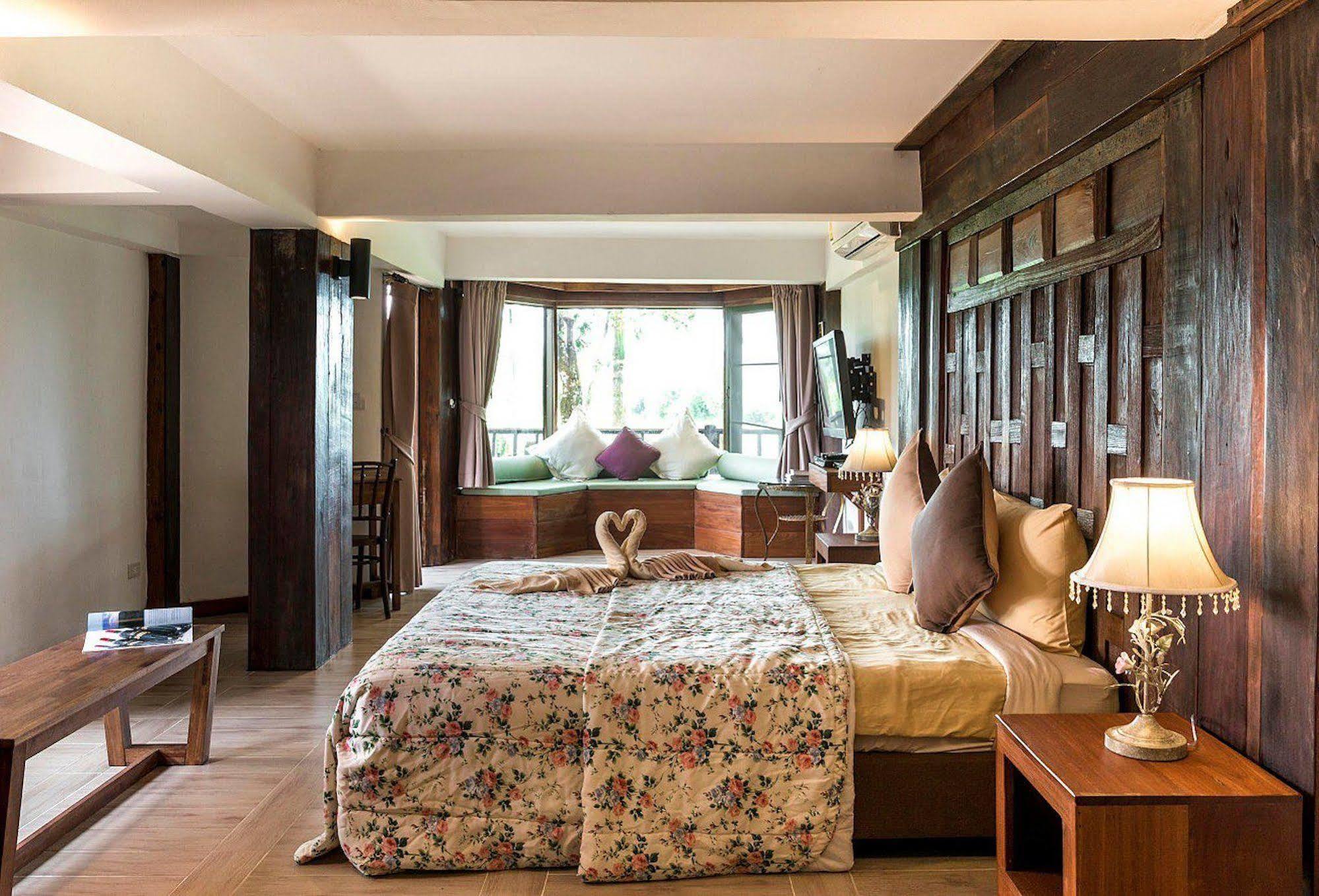 Village Farm And Winery Resort Wang Nam Khiao
