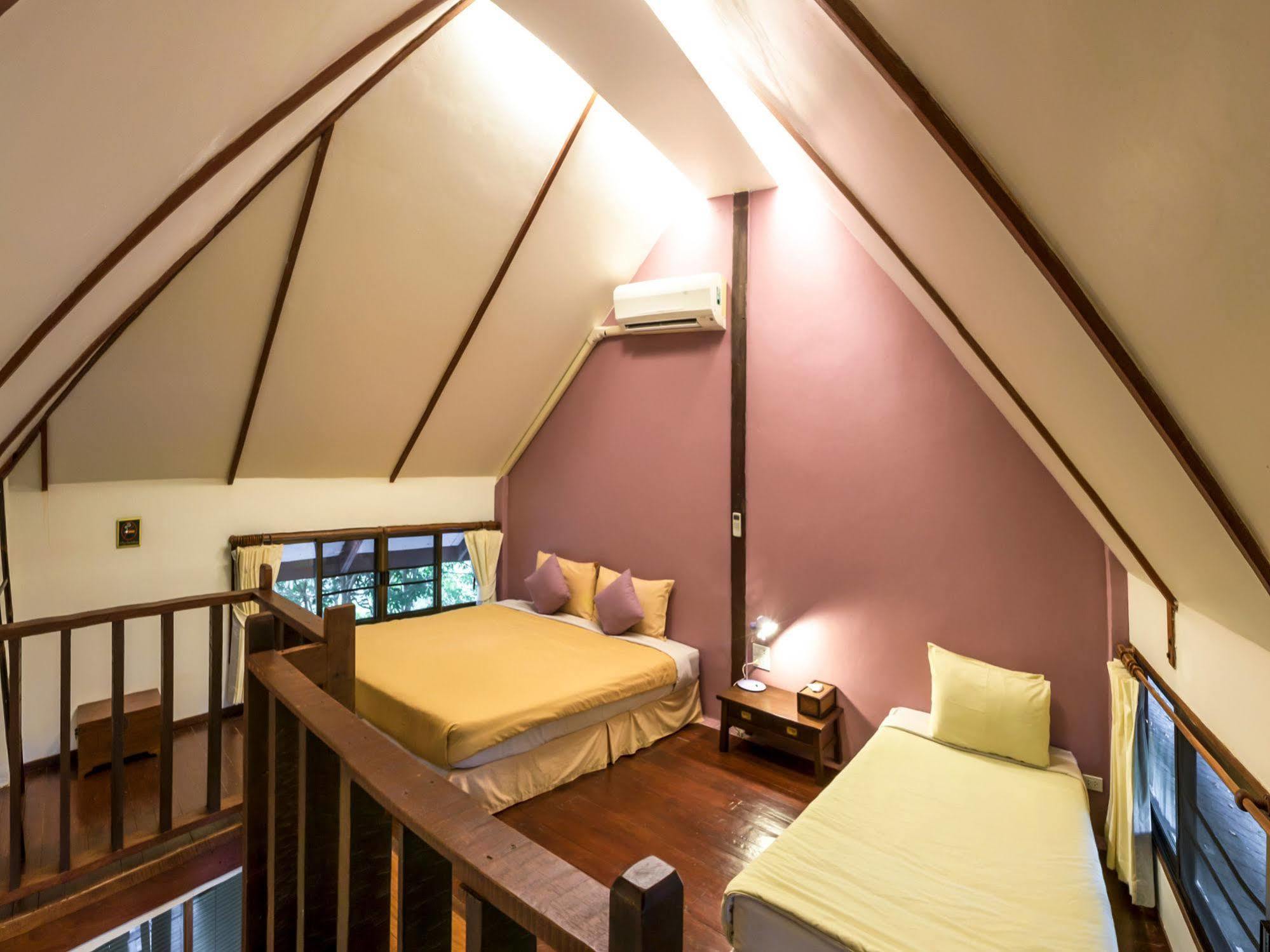 Village Farm And Winery Resort