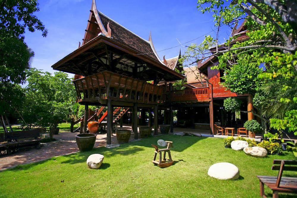 Retreat Resort 3*